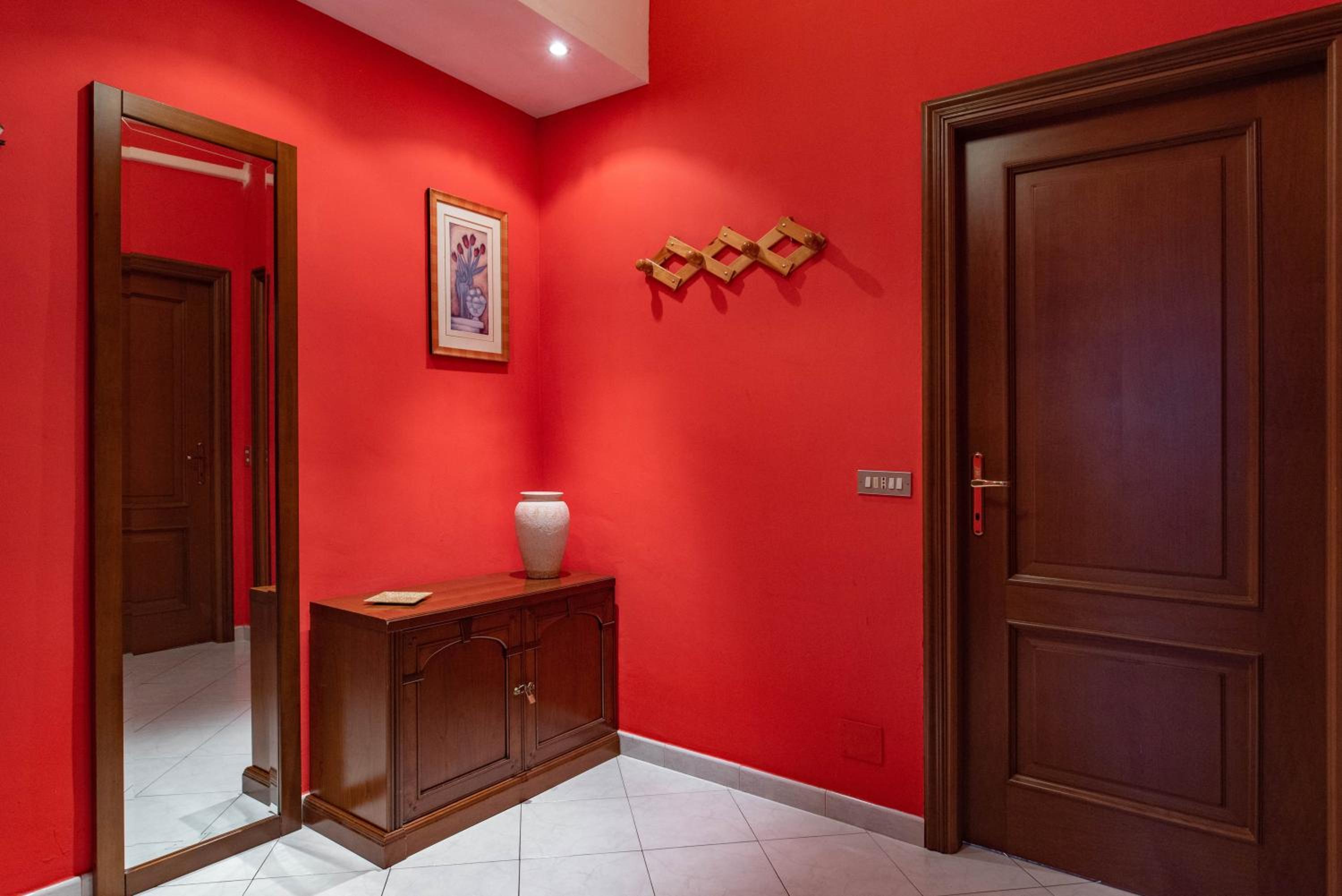 Two-Bedroom Apartment - Photo 24