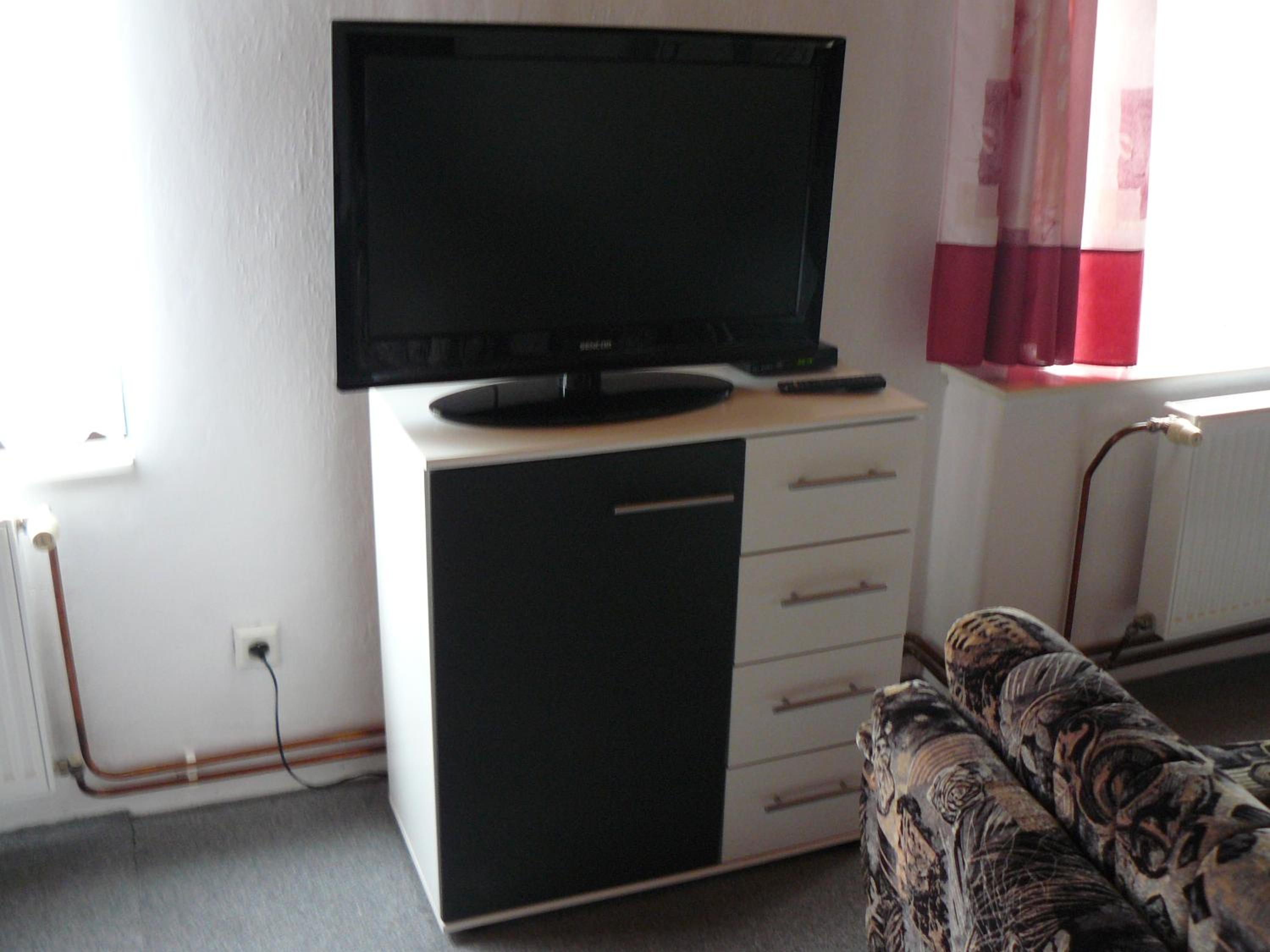 Two-Bedroom Apartment - Photo 14