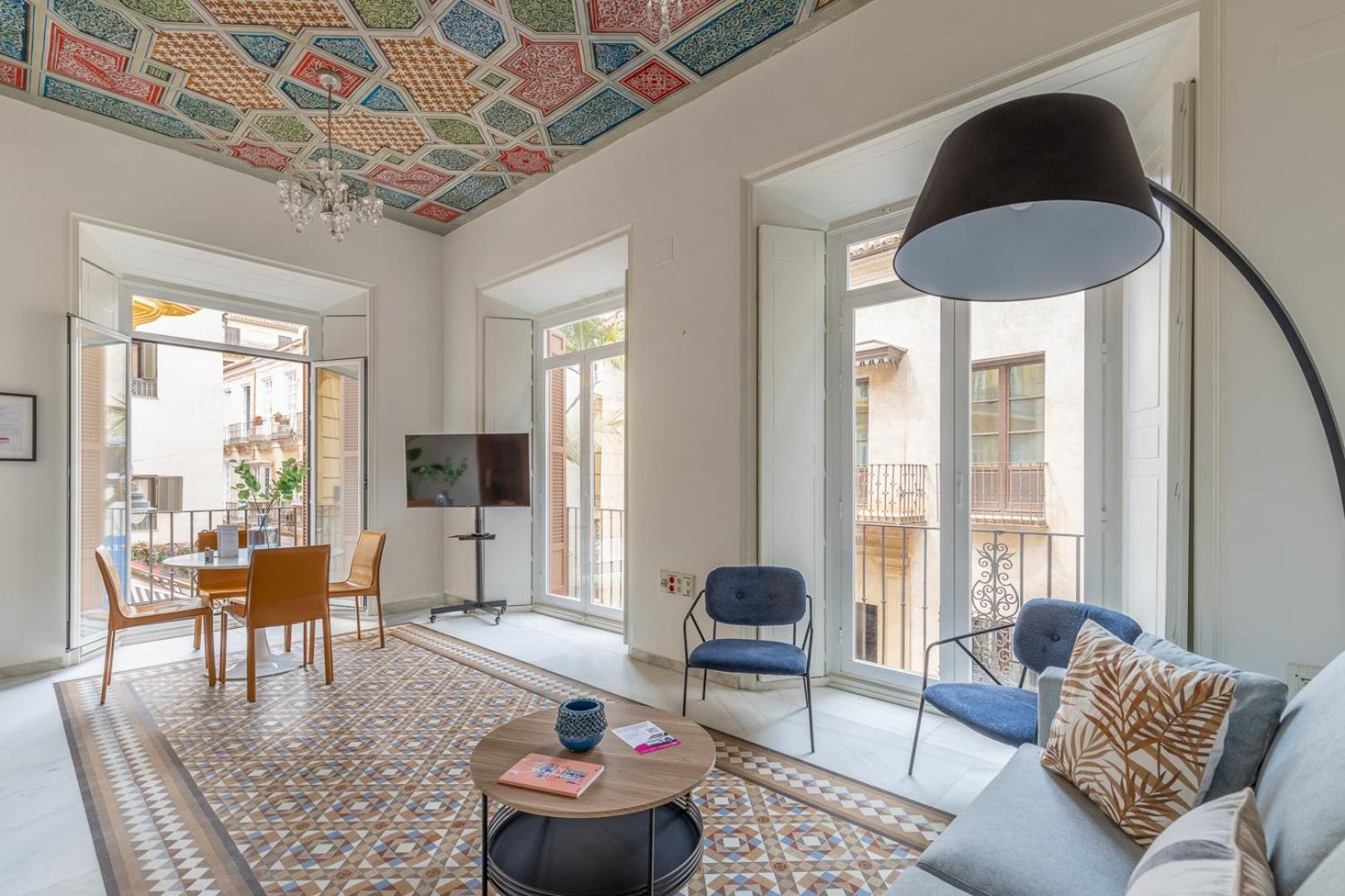 Apartamento con Balcón