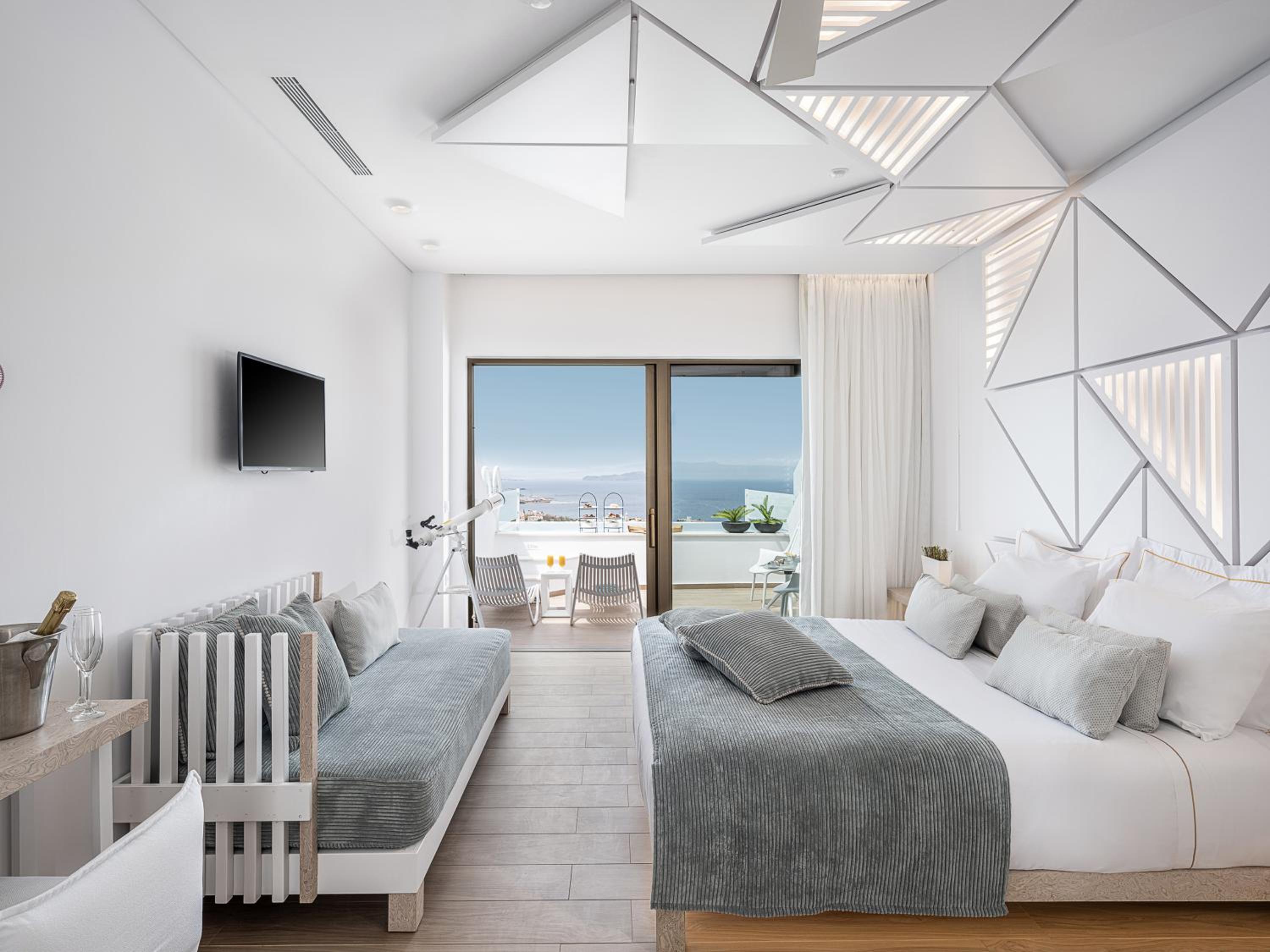 Executive Room with Sea View and Private Pool - Photo 3