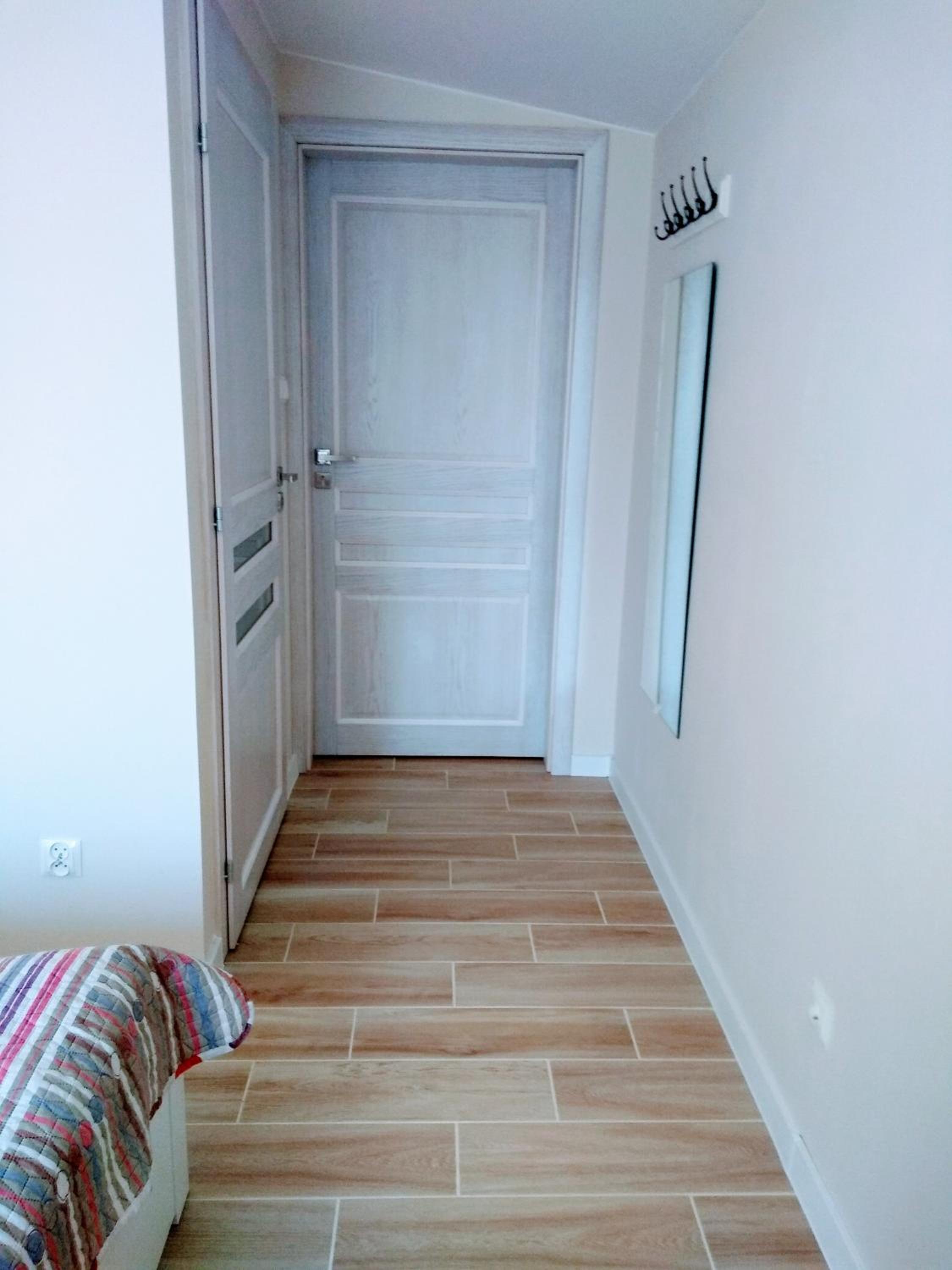 Double Room with Private Bathroom - Photo 5