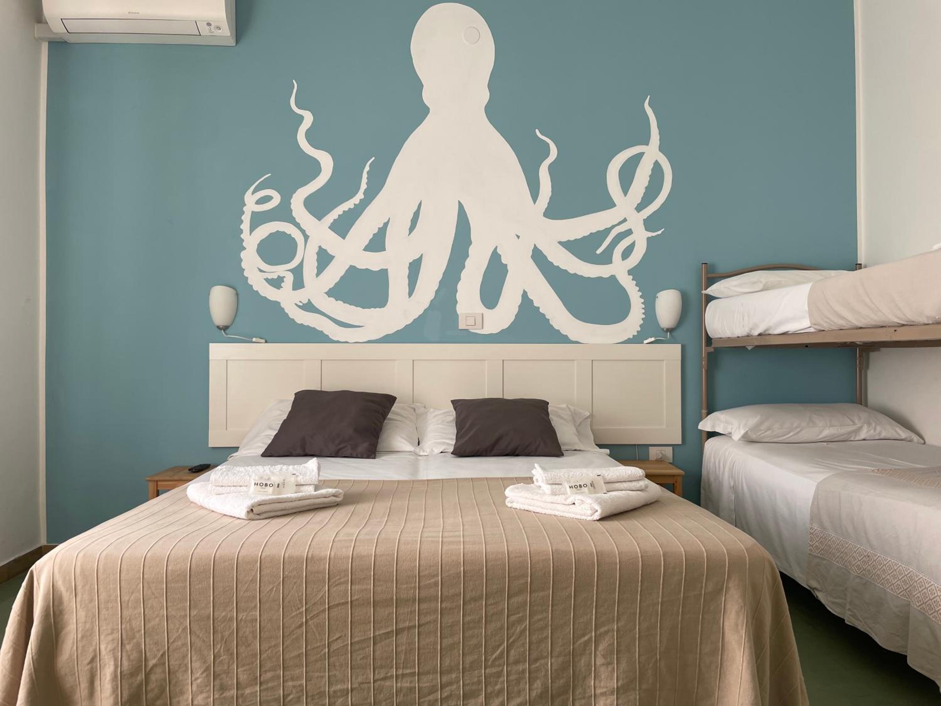 Quadruple Room photo 1