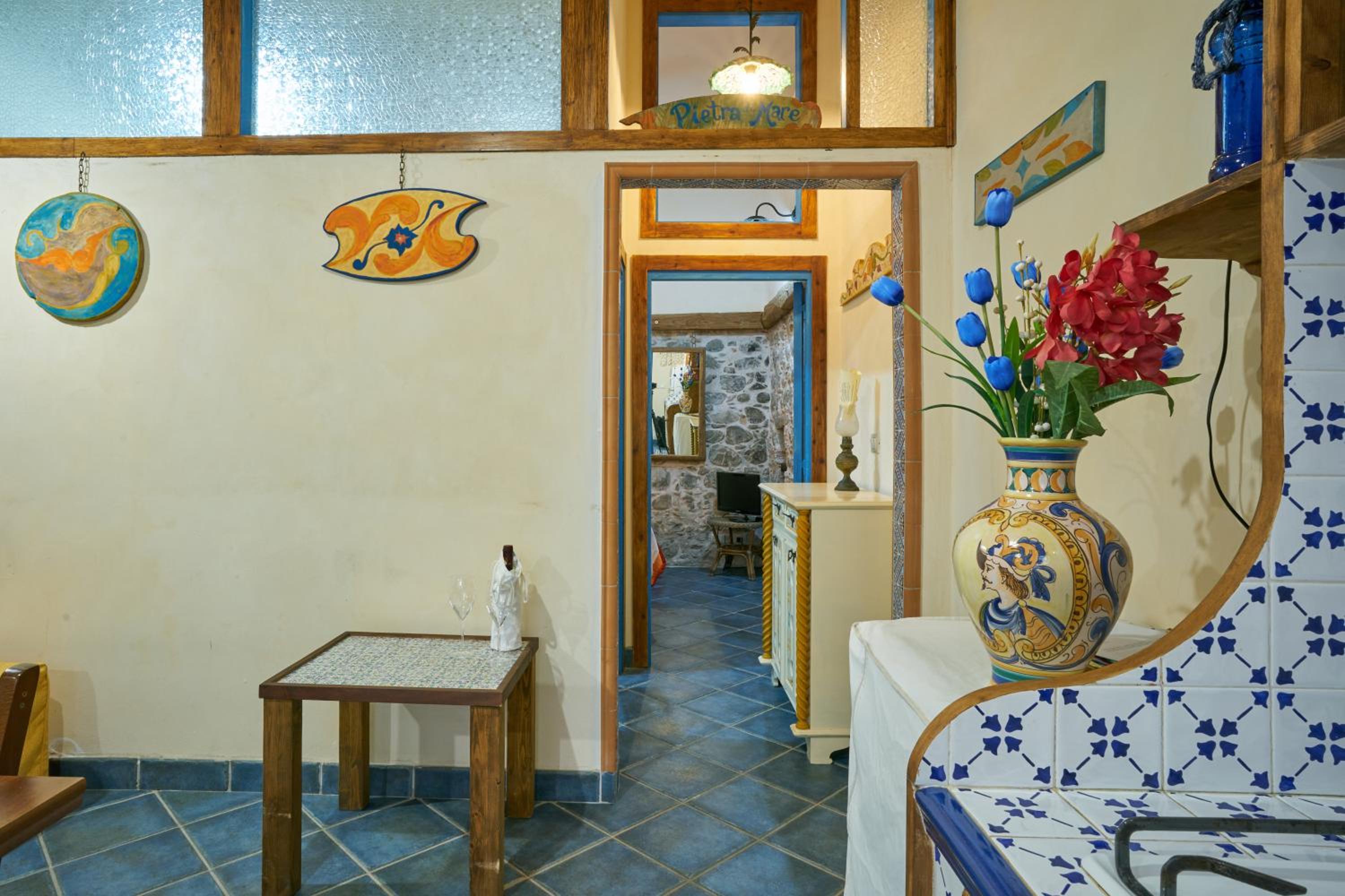 Apartment - Photo 3