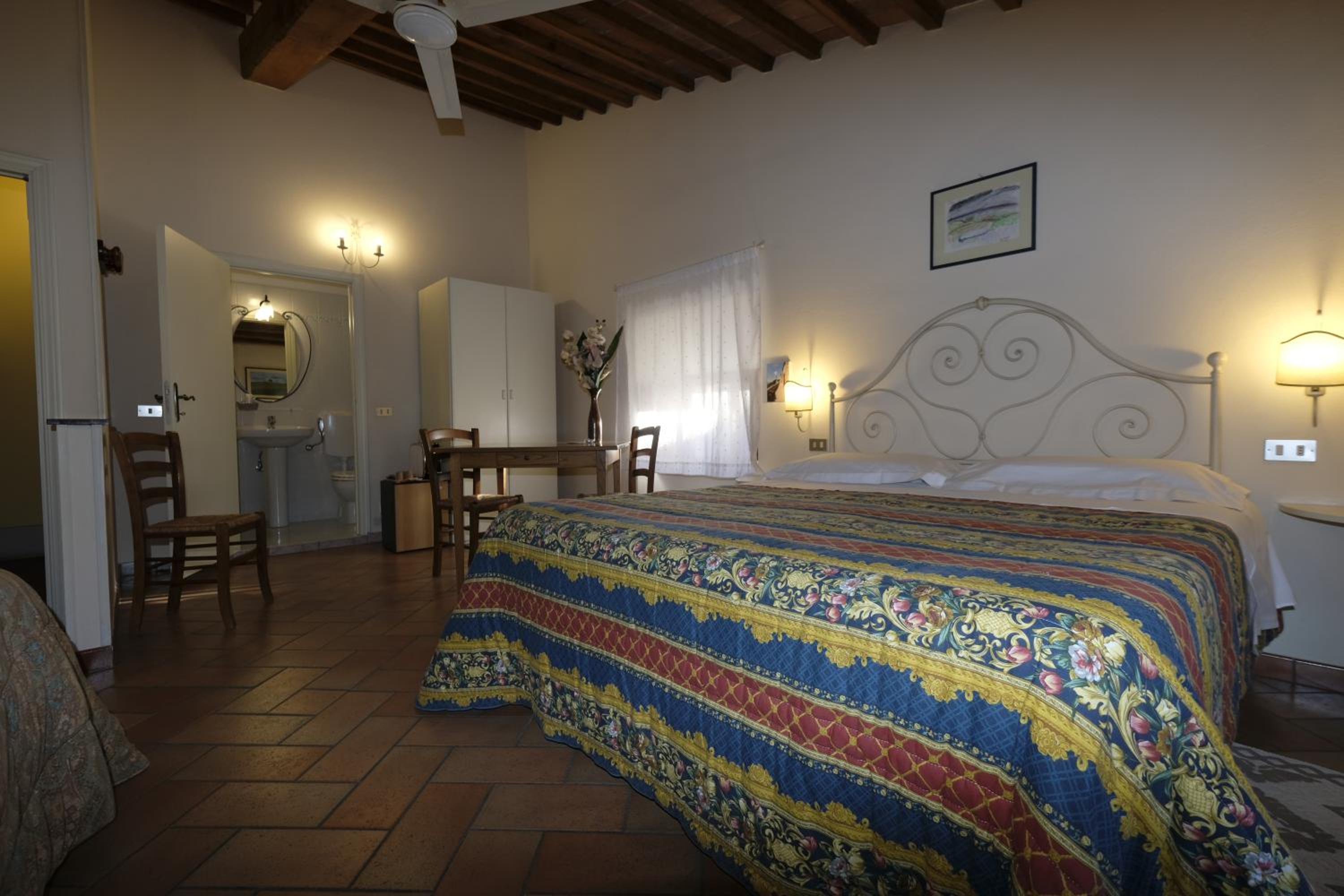Triple Room - Photo 1
