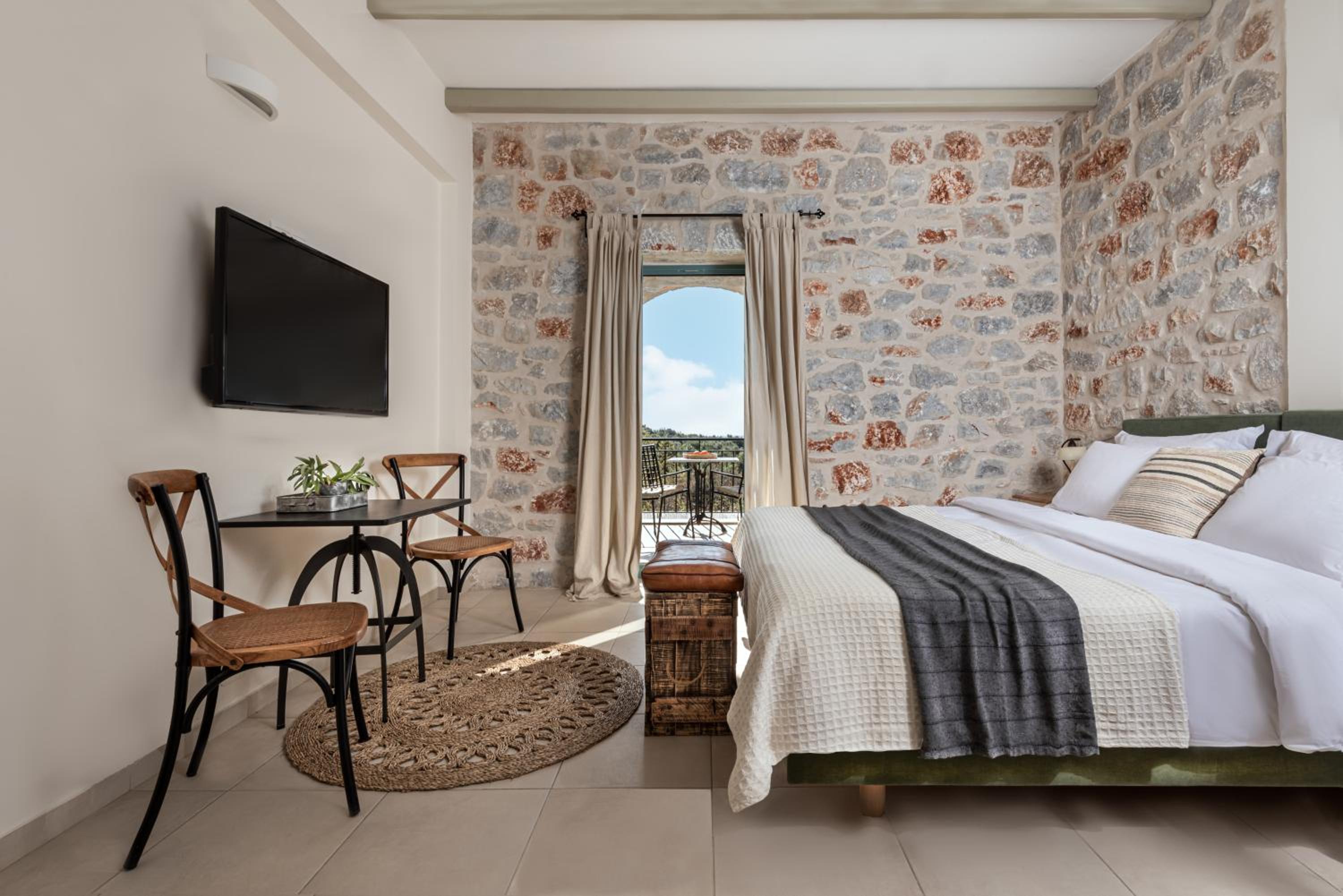 Standard Room with Sea View - Photo 7