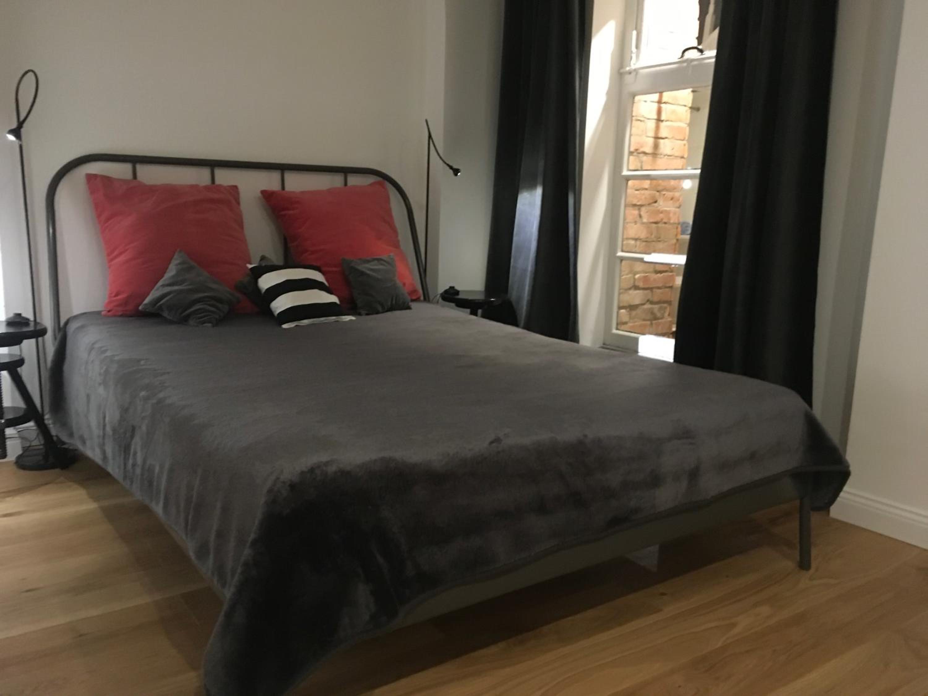 Two-Bedroom Apartment - Photo 29