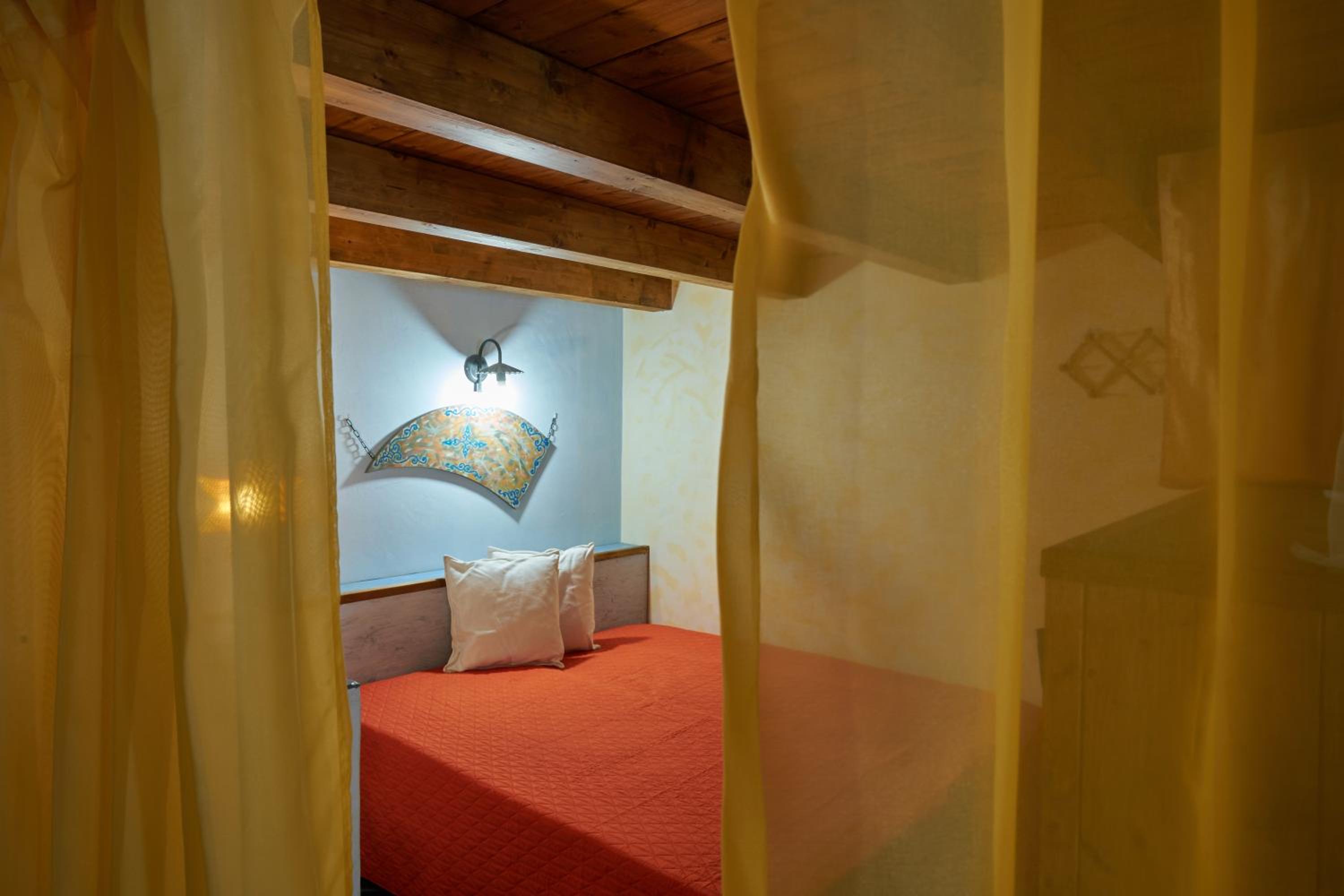 Apartment - Photo 1