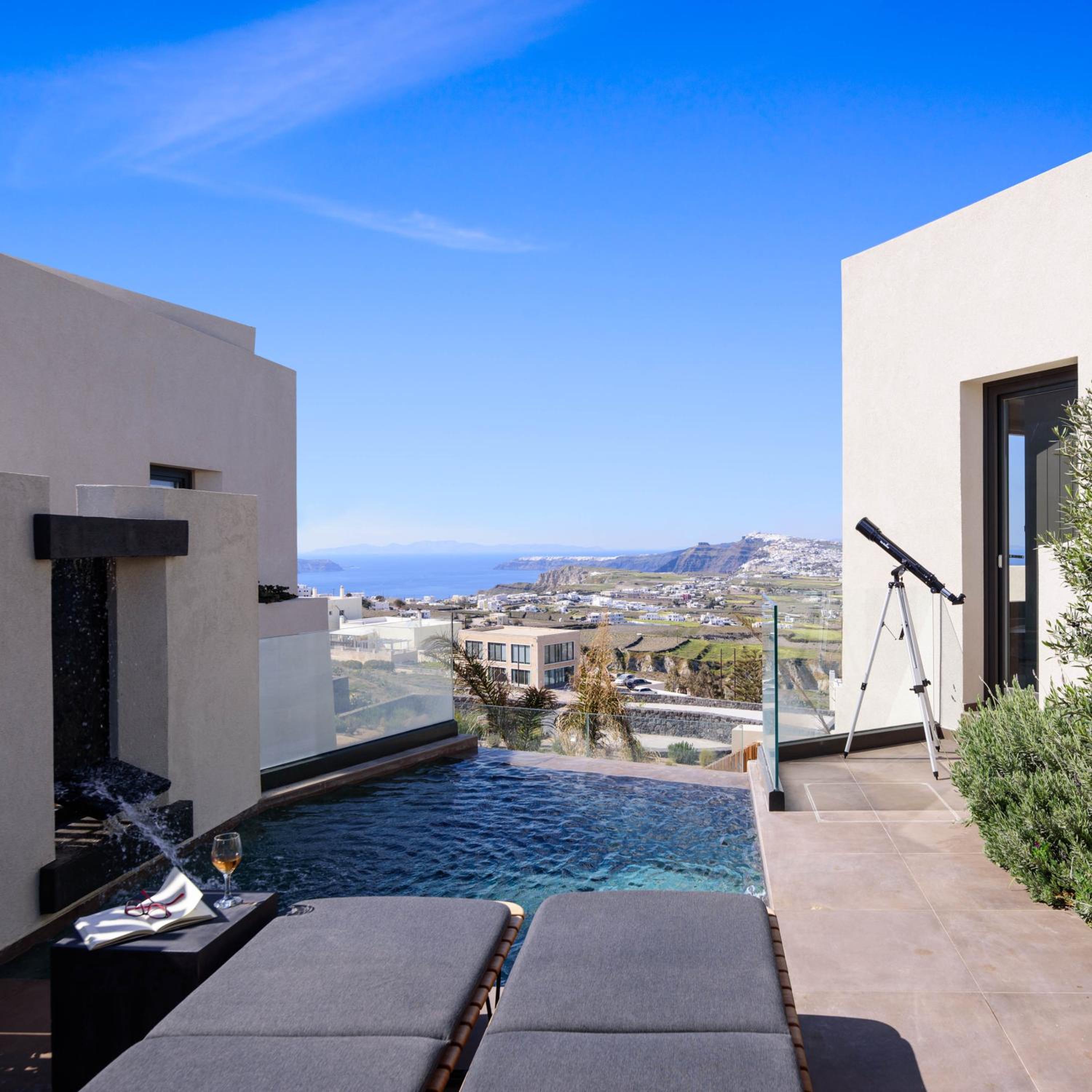 Elegant Two Bedroom Suite with Private Pool and Caldera View - Photo 20