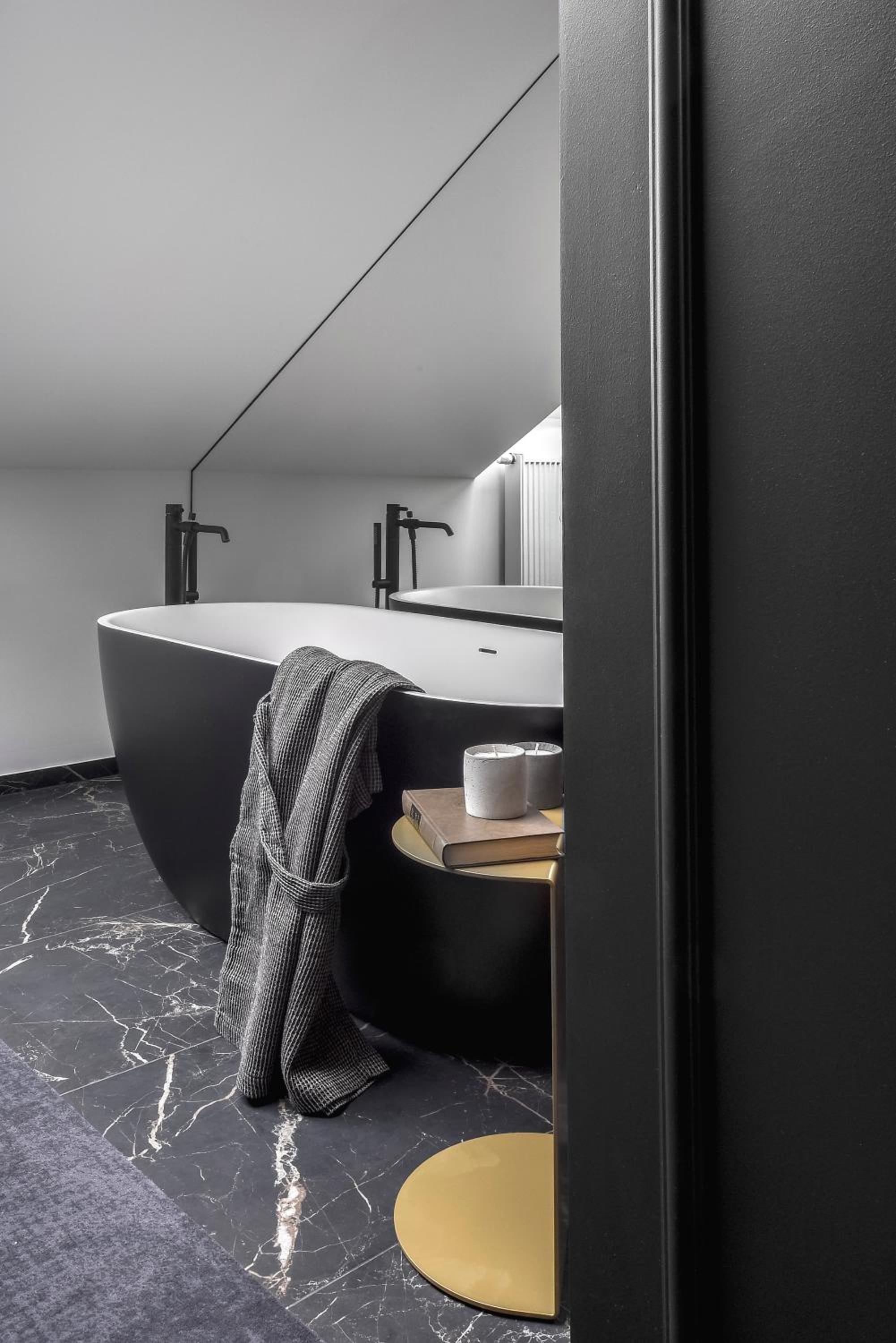 King Suite - Photo 4