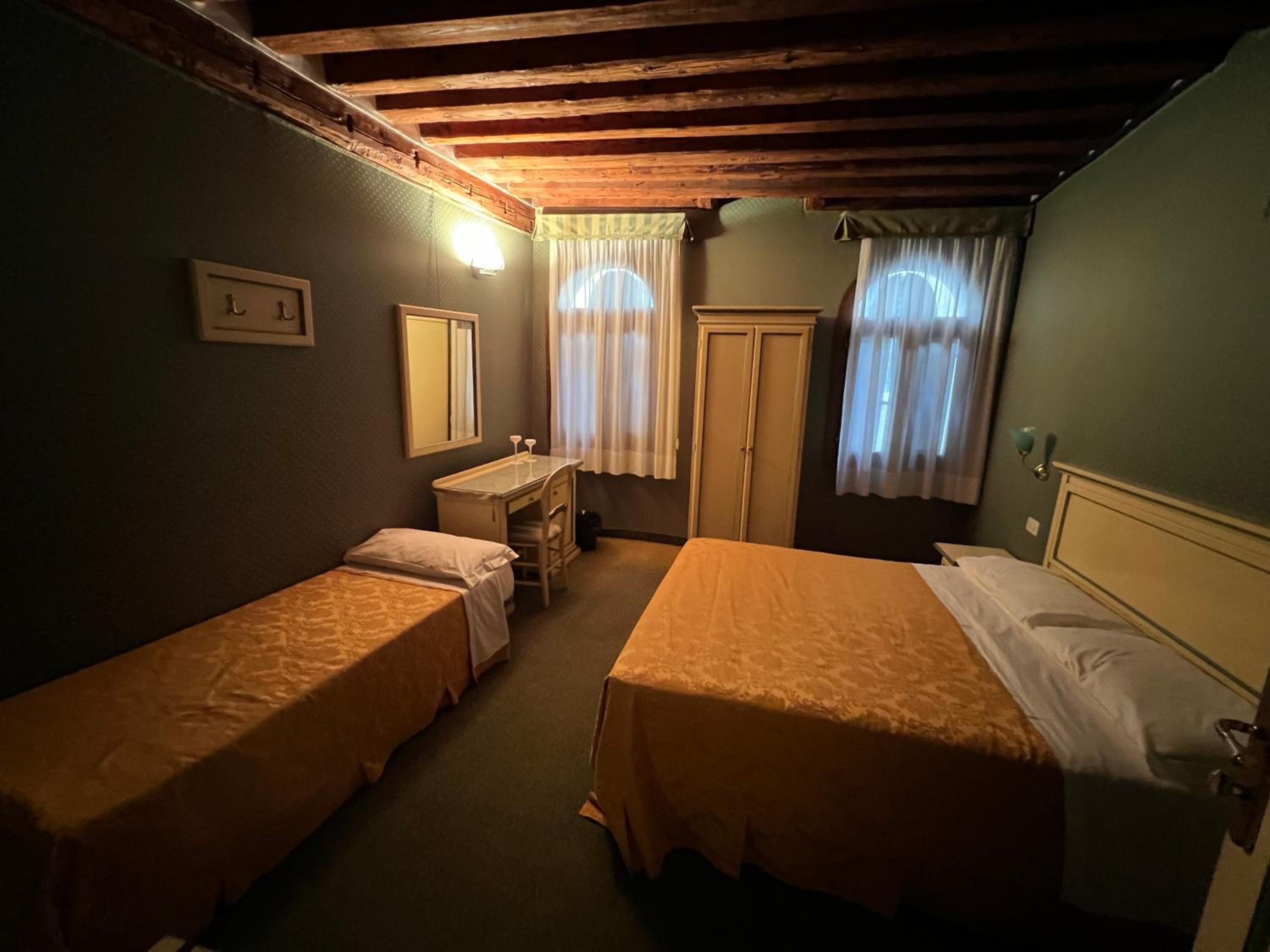 Triple Room photo 1