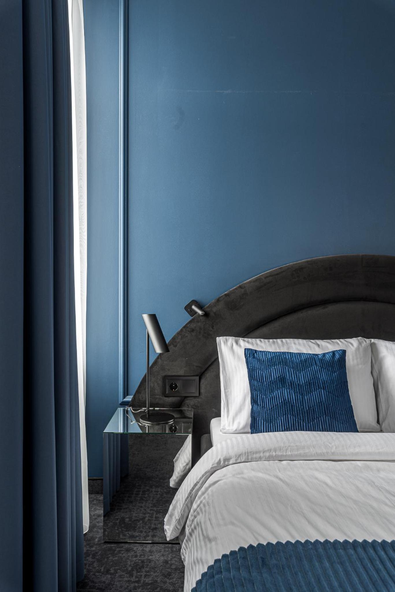 Suite with Balcony - Photo 1