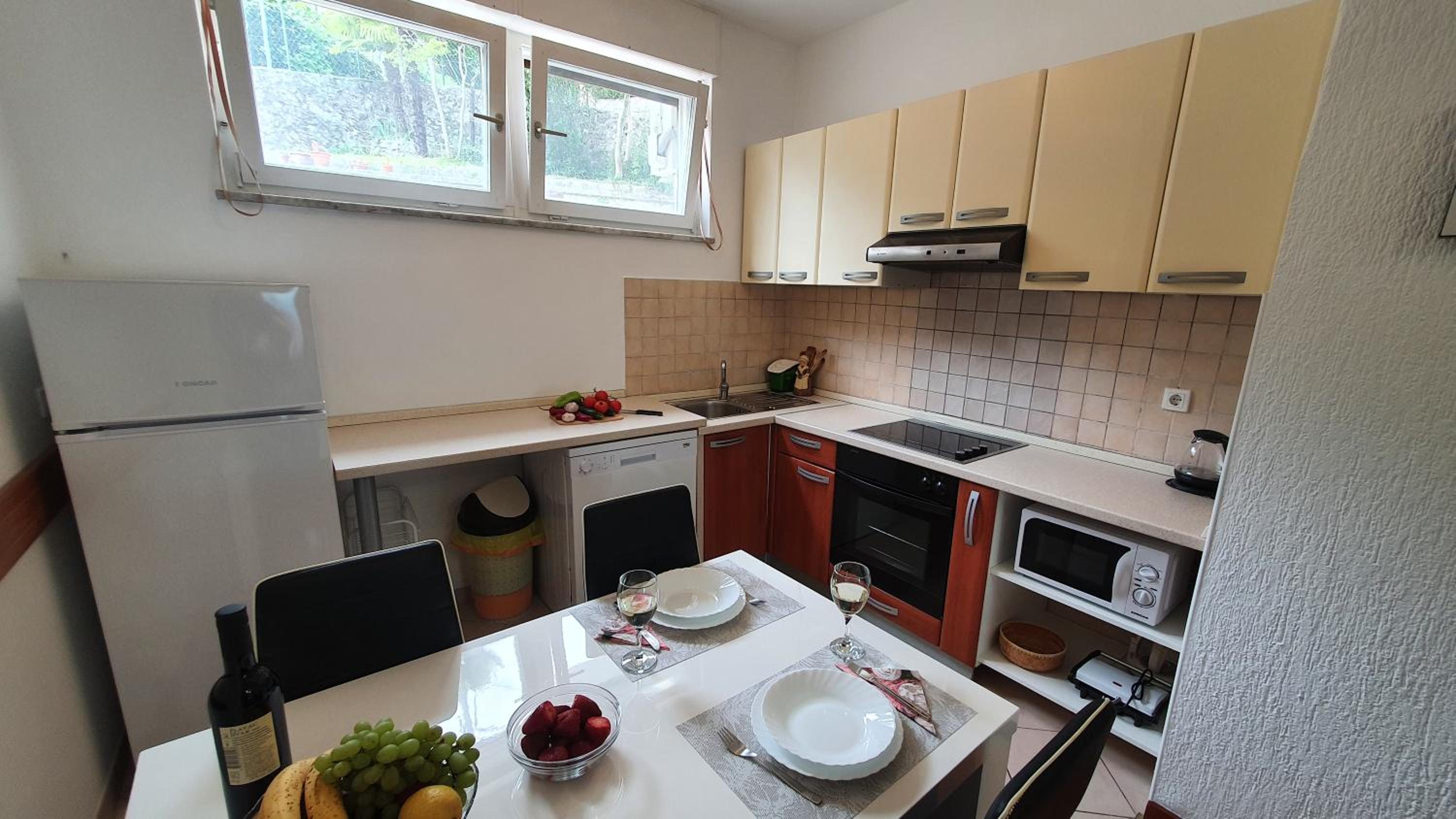 Apartment with Terrace photo 3