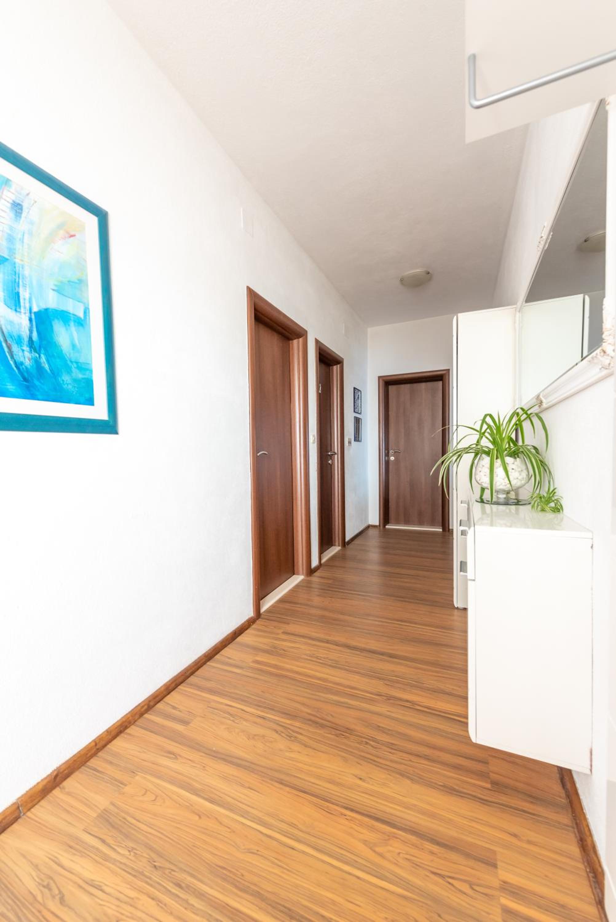 Two-Bedroom Apartment - Photo 29