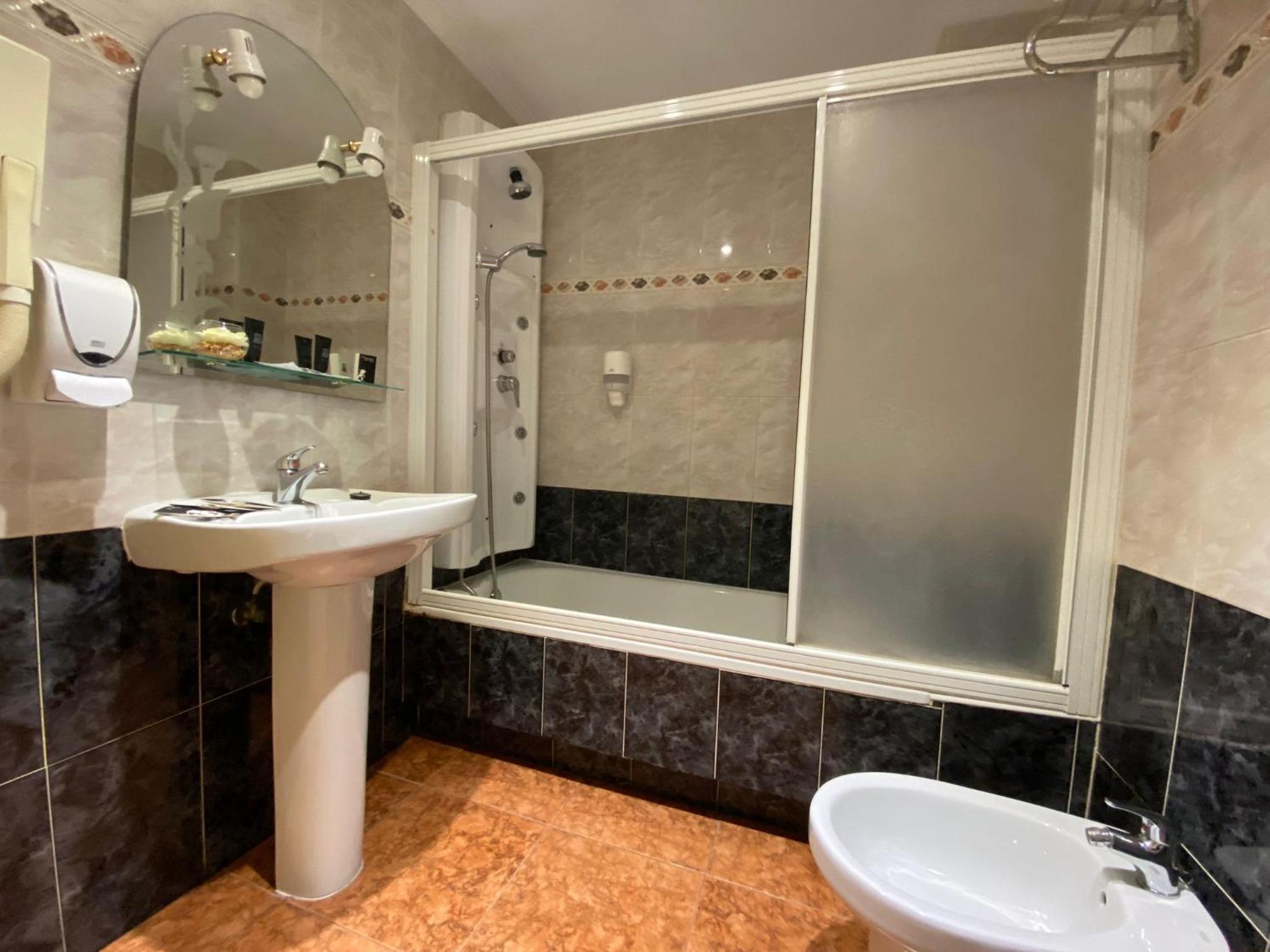Family Suite photo 2