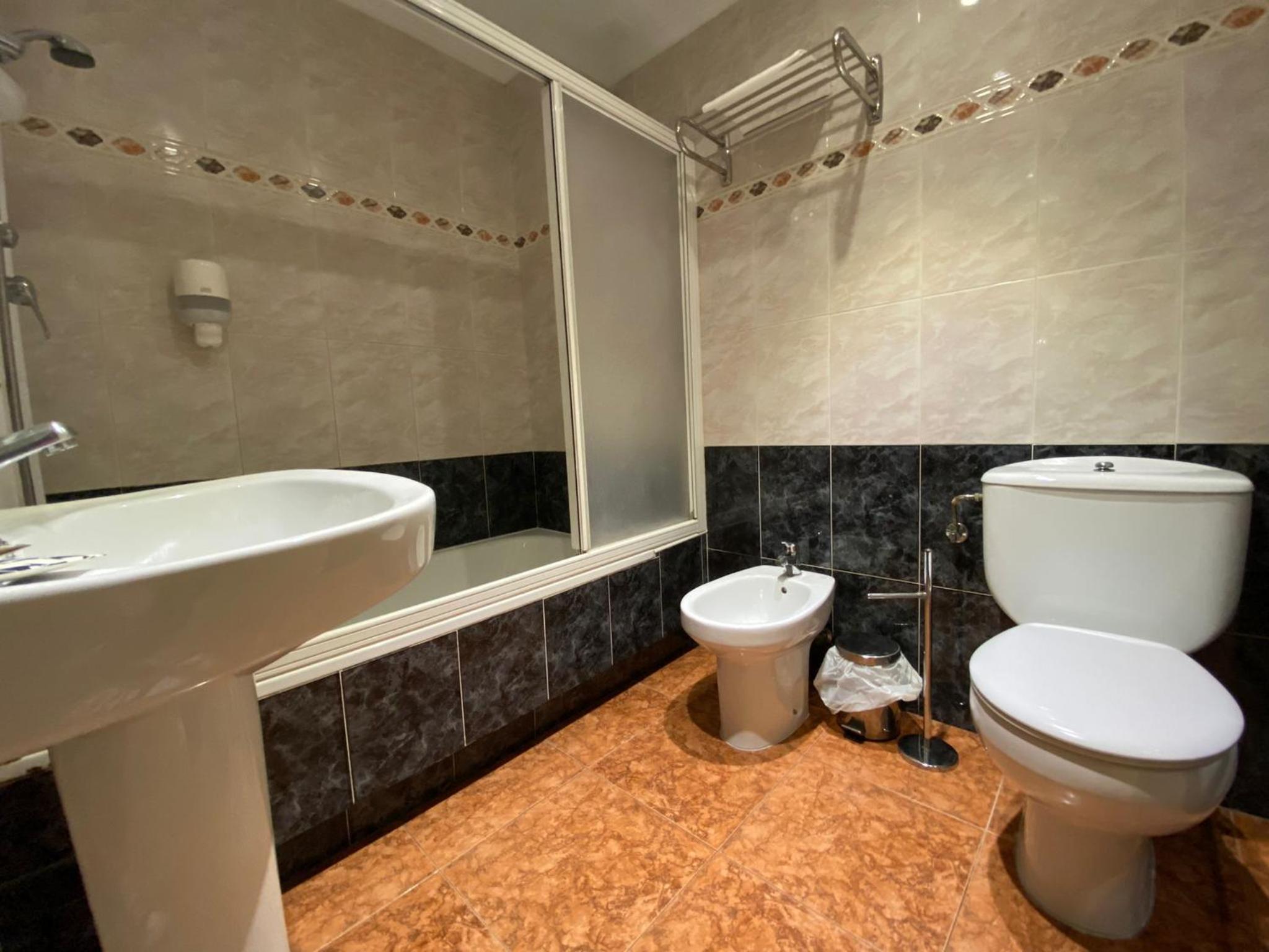 Classic Quadruple Room photo 3