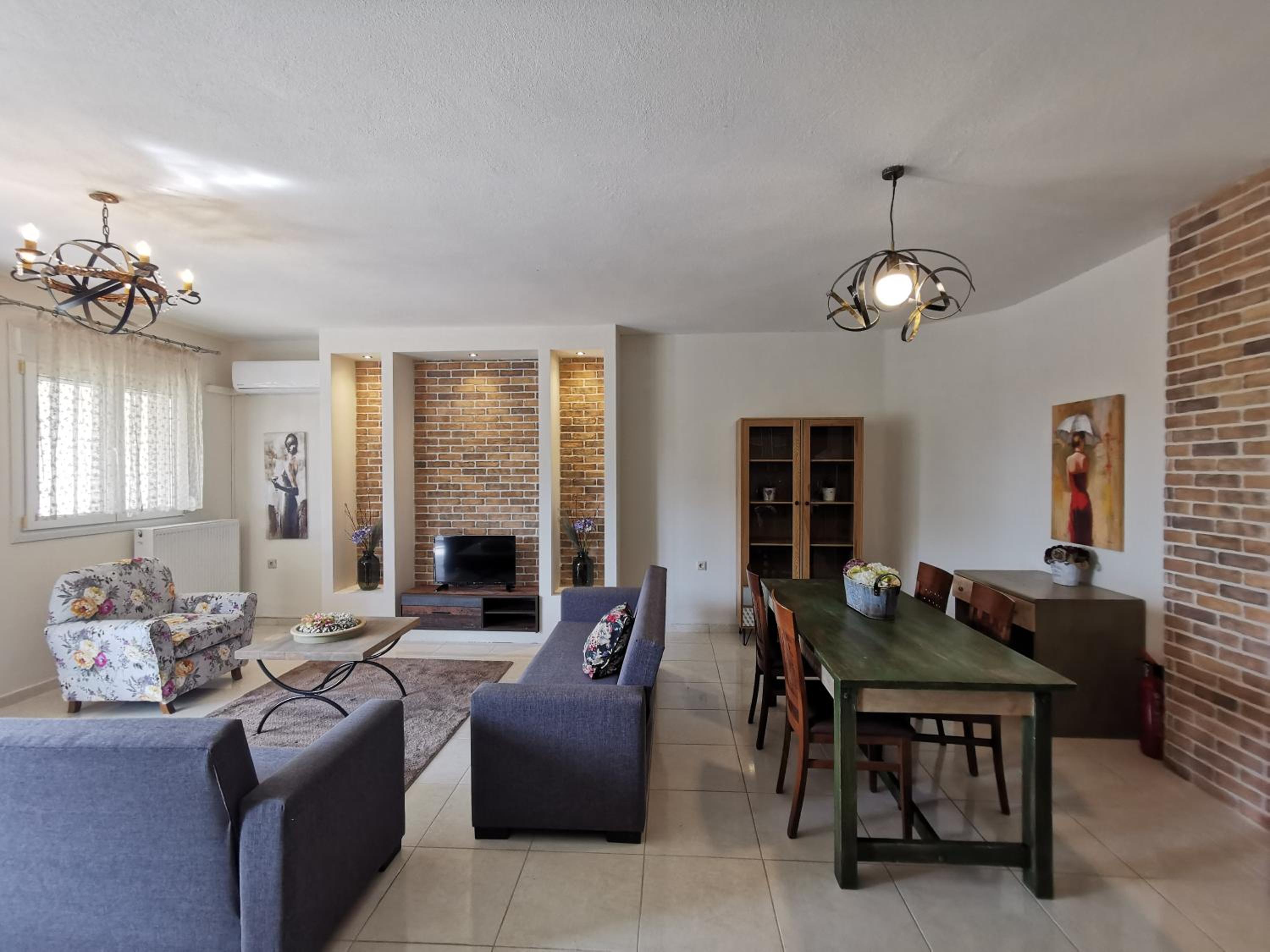 Apartment with Terrace photo 2