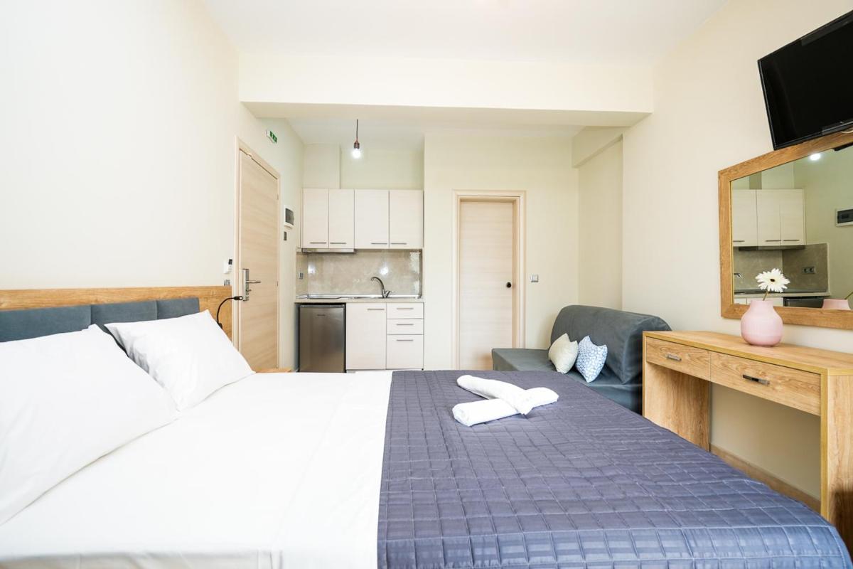 Luxury Triple Room photo 2