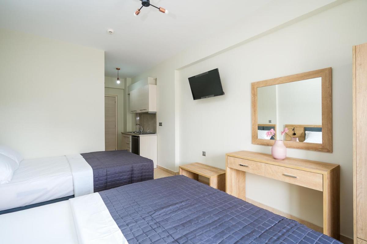 Luxury Quadruple Room photo 3