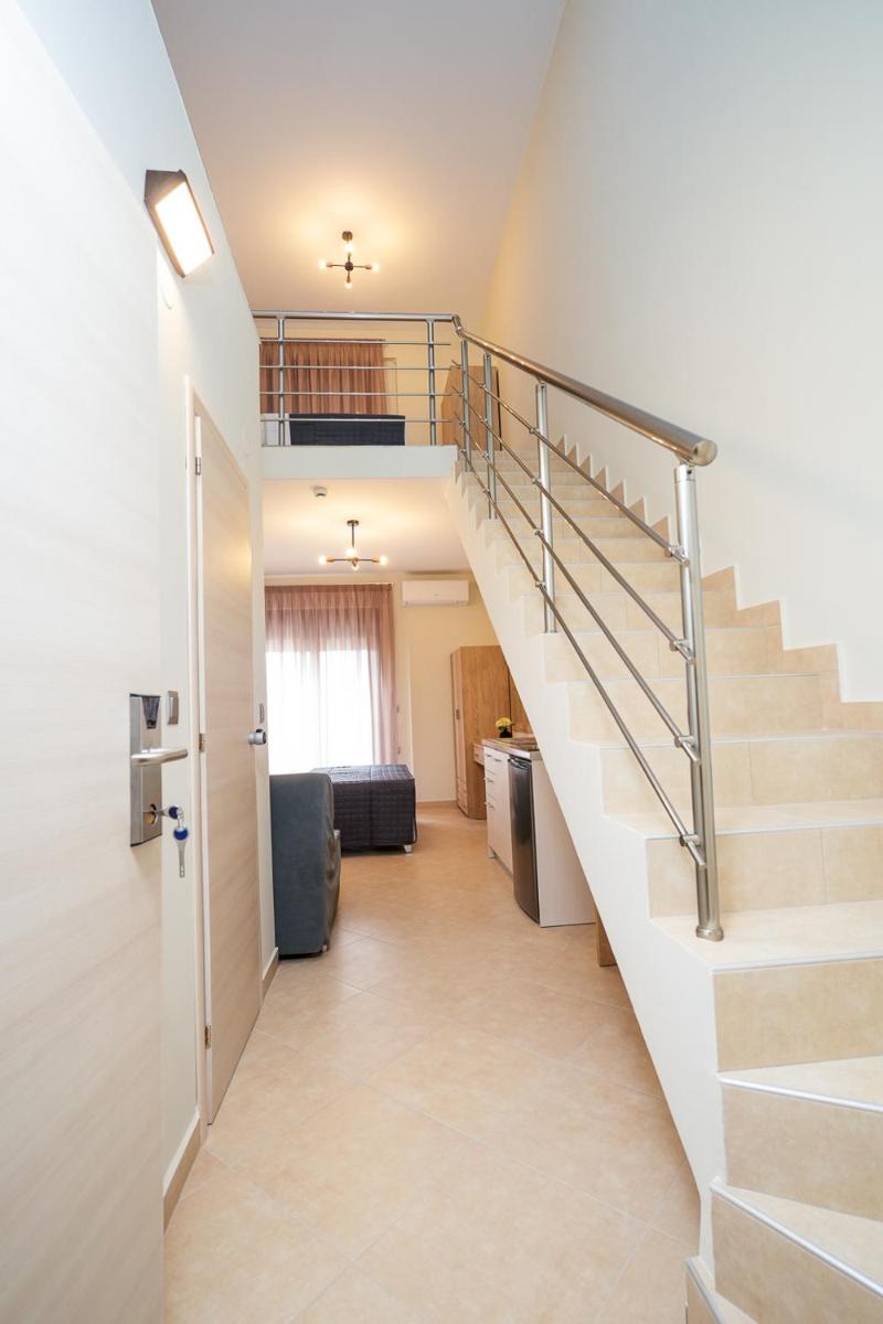 Two-Bedroom Suite photo 3