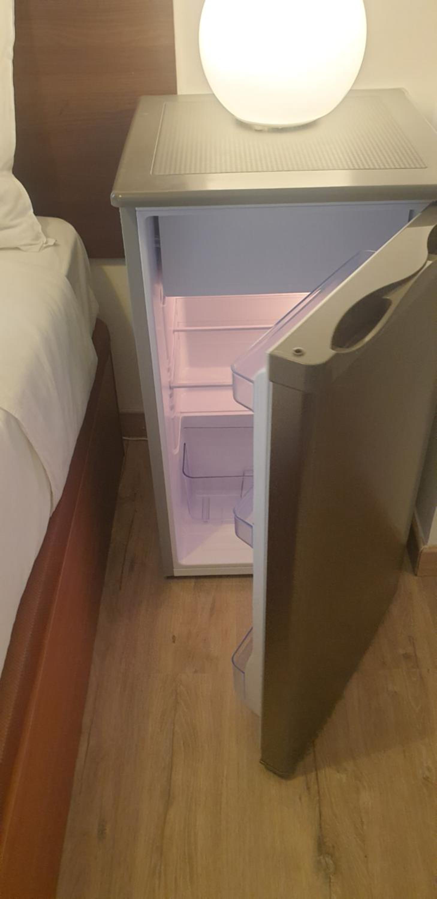 Double Room with Private Bathroom - Photo 8