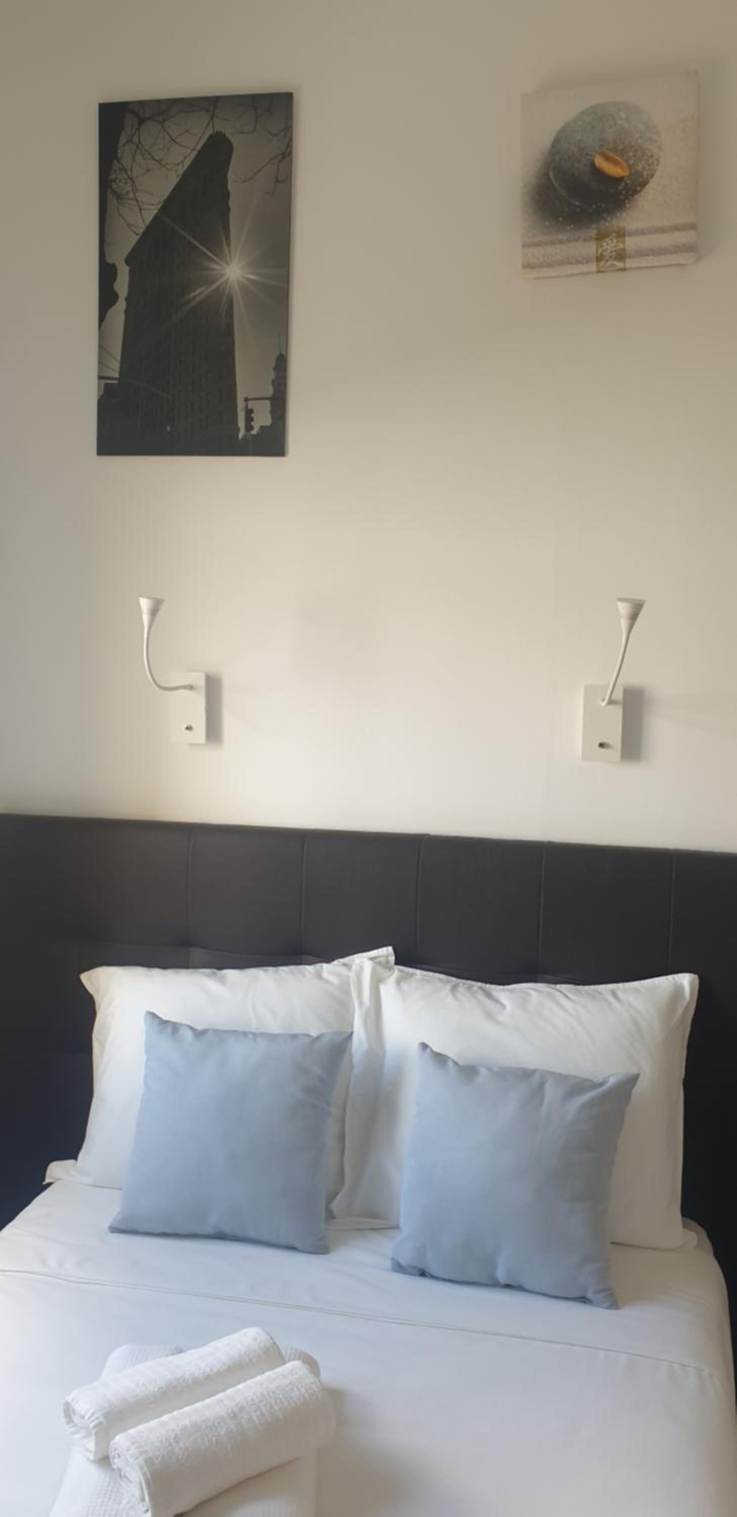 Double Room with Private Bathroom photo 2