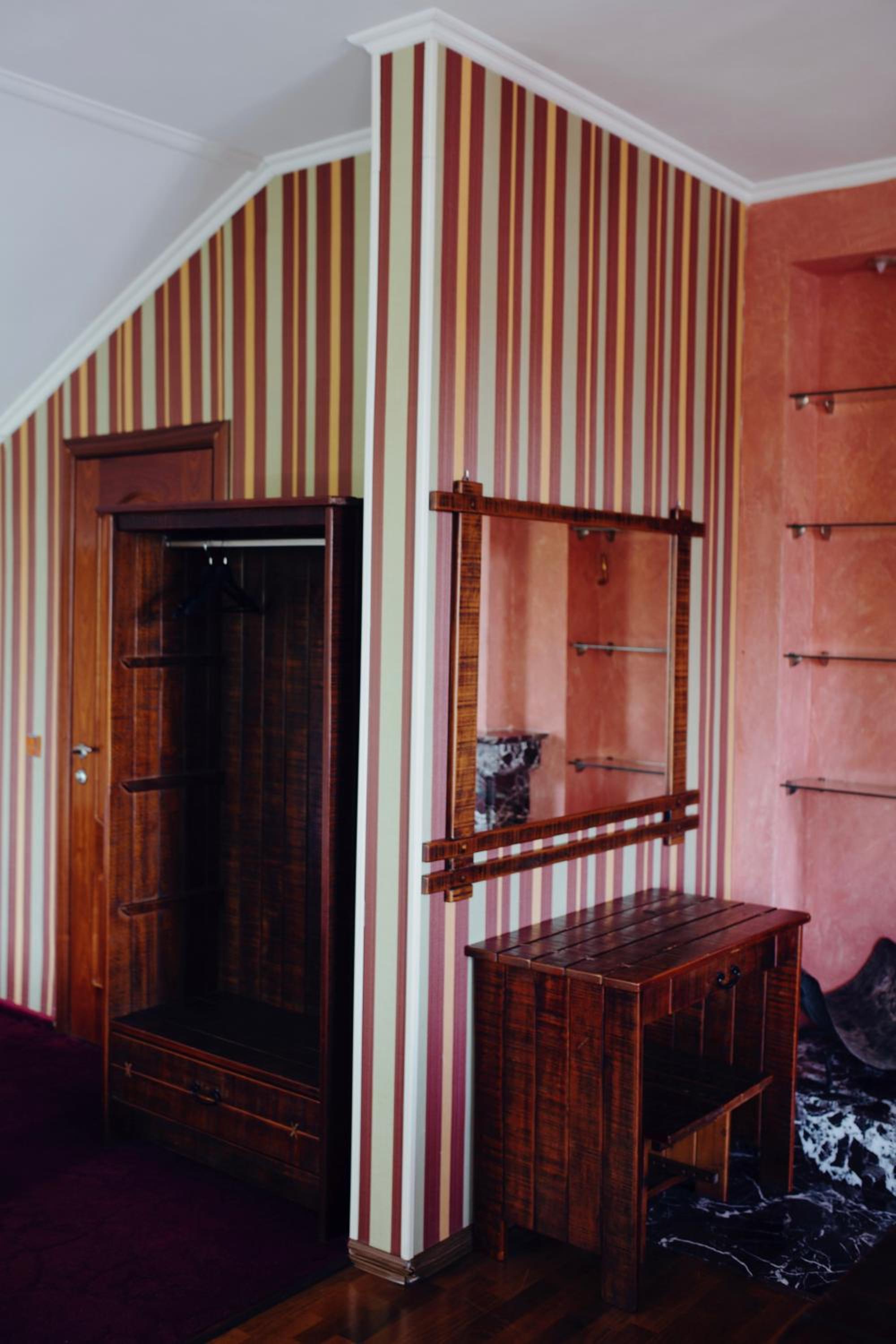 One-Bedroom Suite photo 3