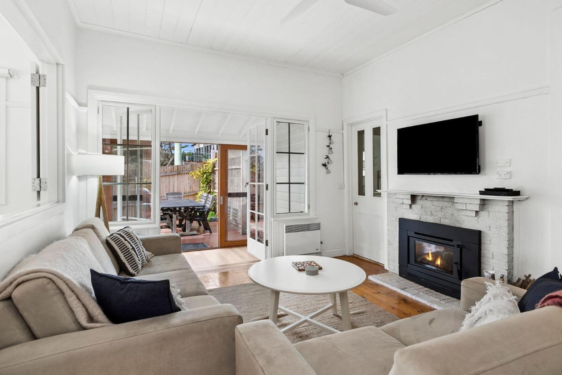 Three-Bedroom House photo 1