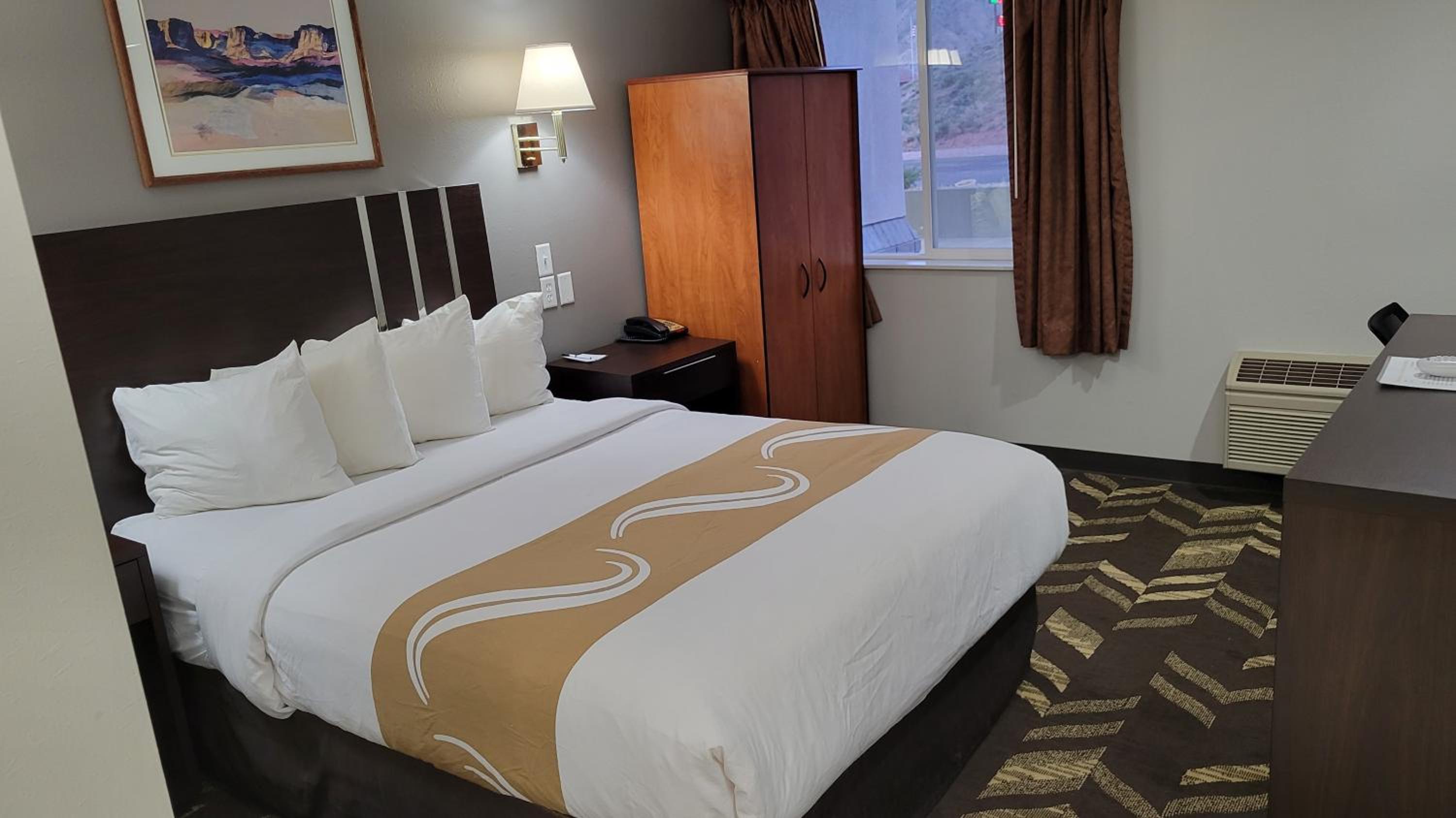 Queen Room - Accessible/Nonsmoking - Photo 1