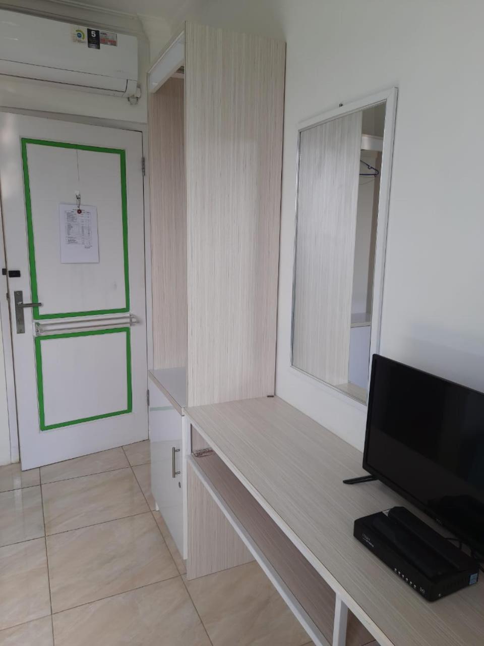 Standard Double Room - Photo 2