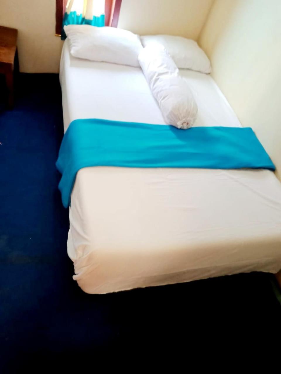 Economy Double Room photo 3