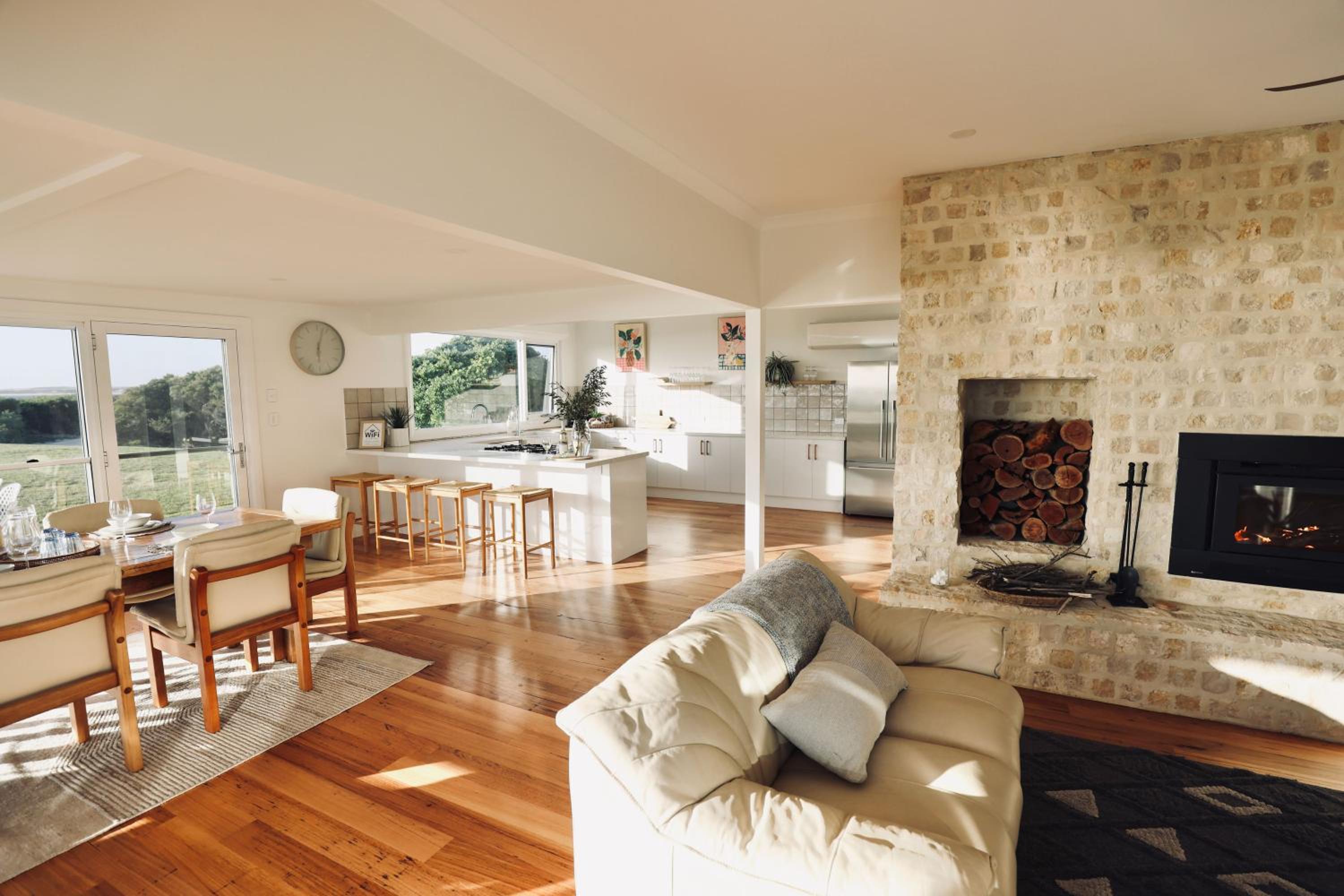 Four-Bedroom House photo 1
