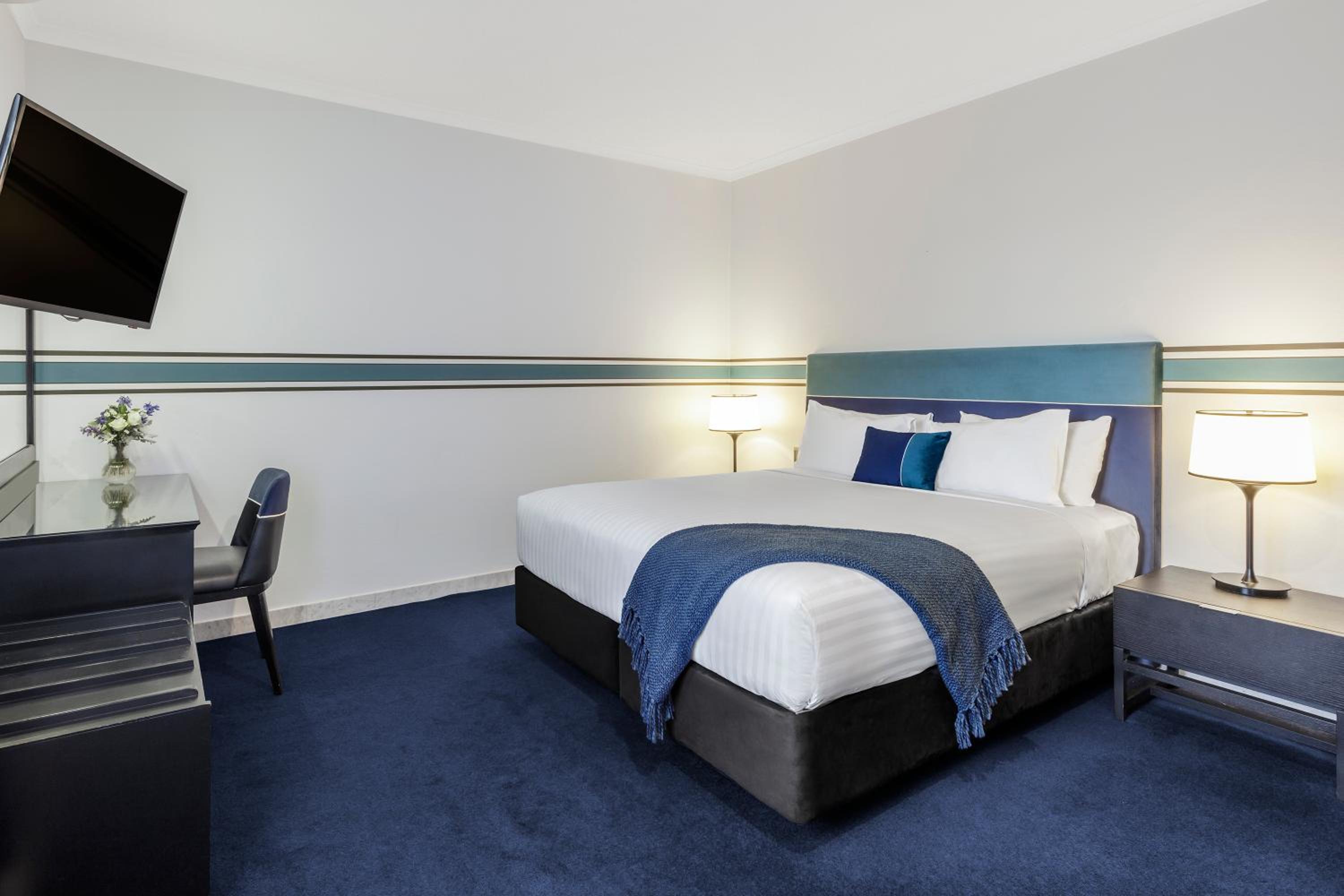 King Spa Suite - Photo 6