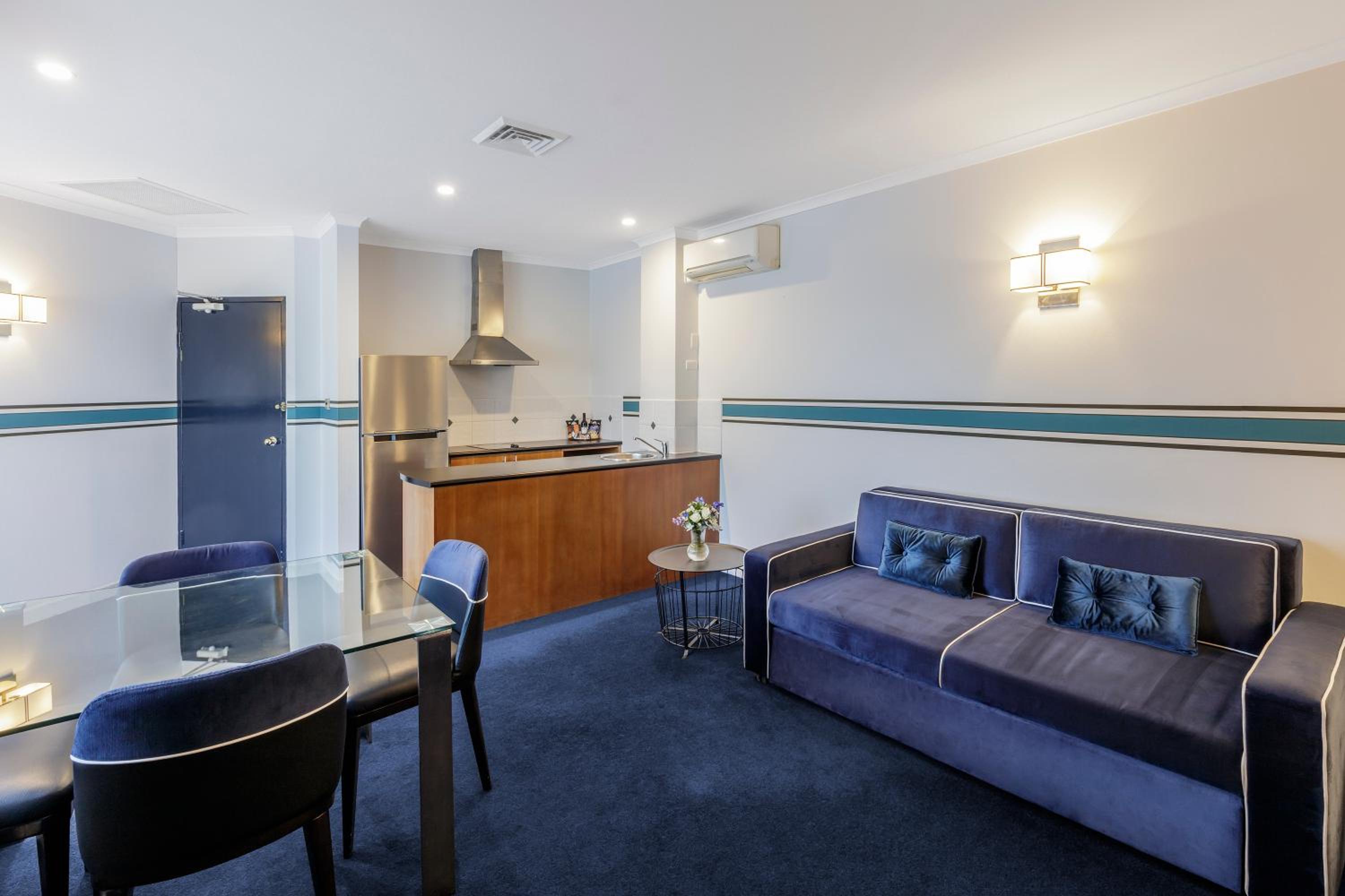 King Spa Suite - Photo 1