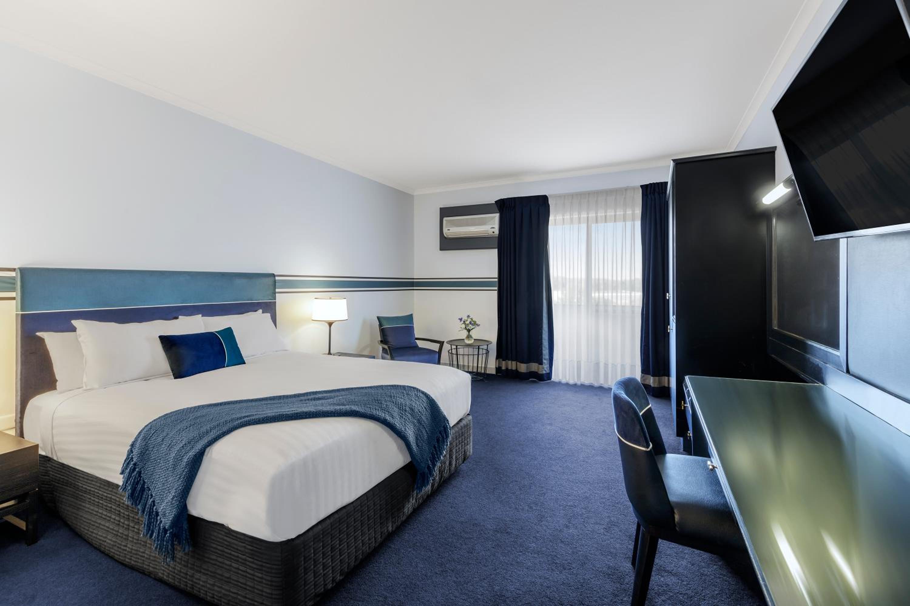 Queen Room - Photo 1