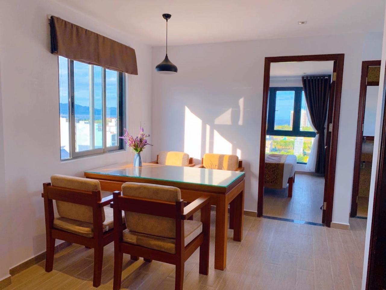 Apartment with Sea View - Photo 4