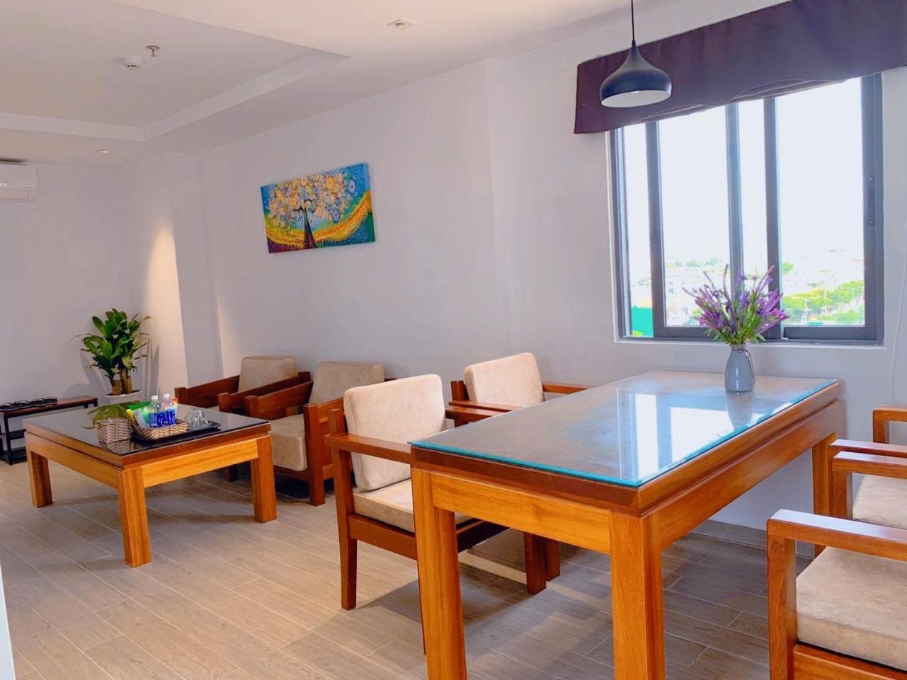 Apartment with Sea View - Photo 6