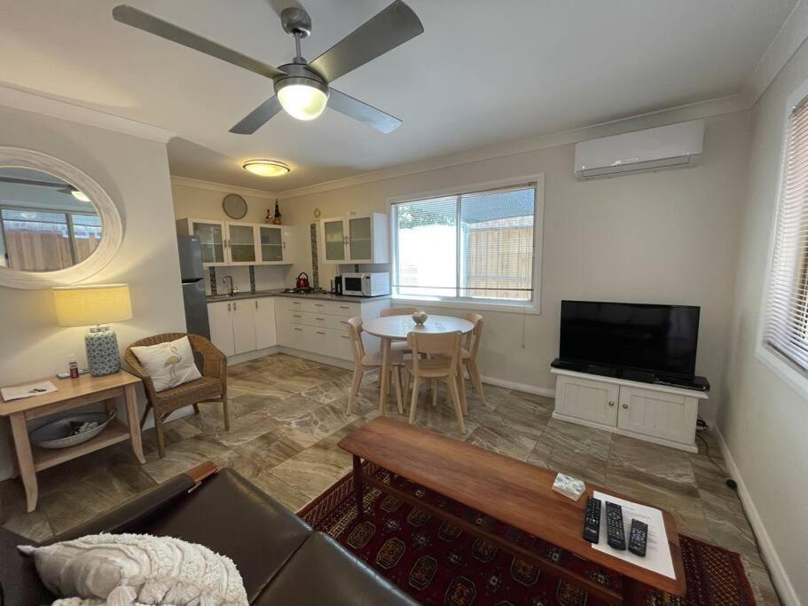 Two-Bedroom House photo 2