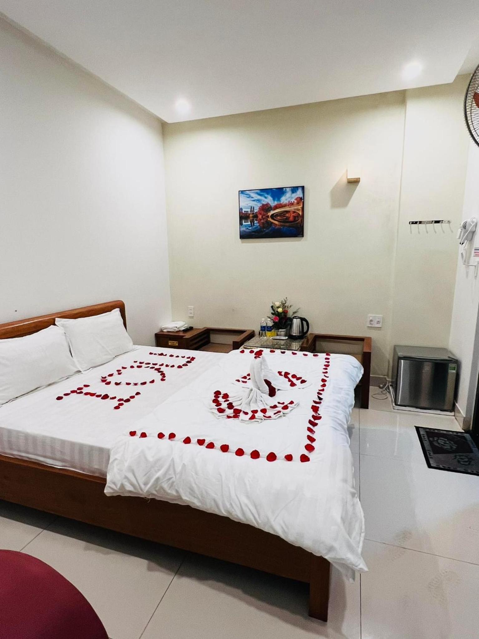 Double Room - Photo 2
