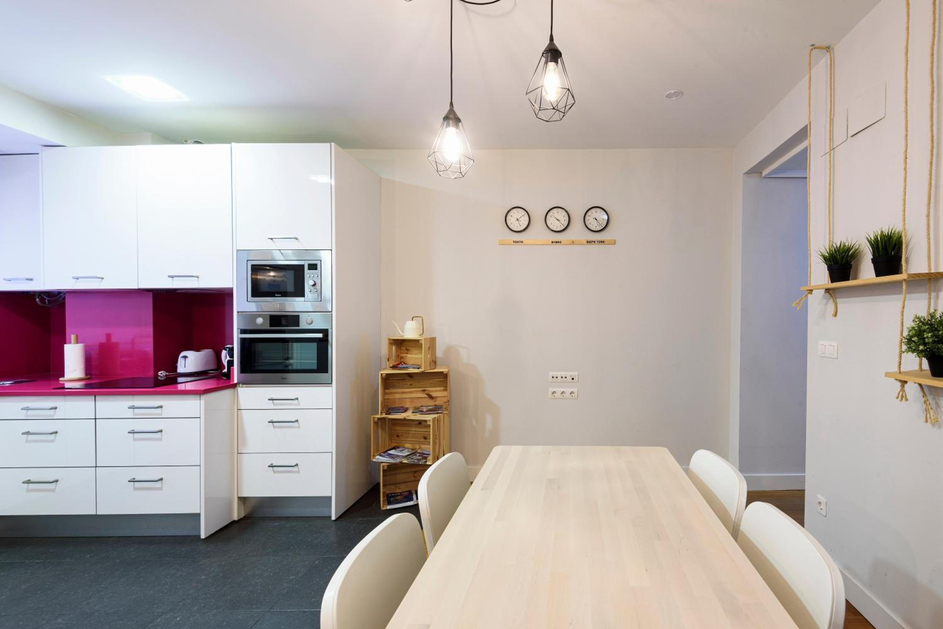 Apartment - Photo 4