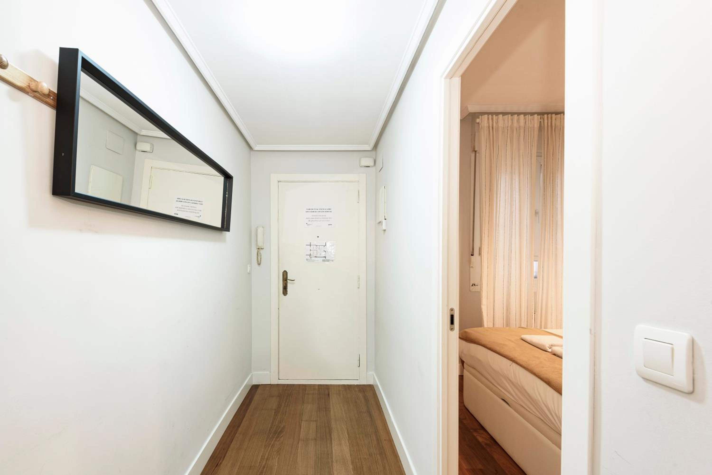 Apartment - Photo 14