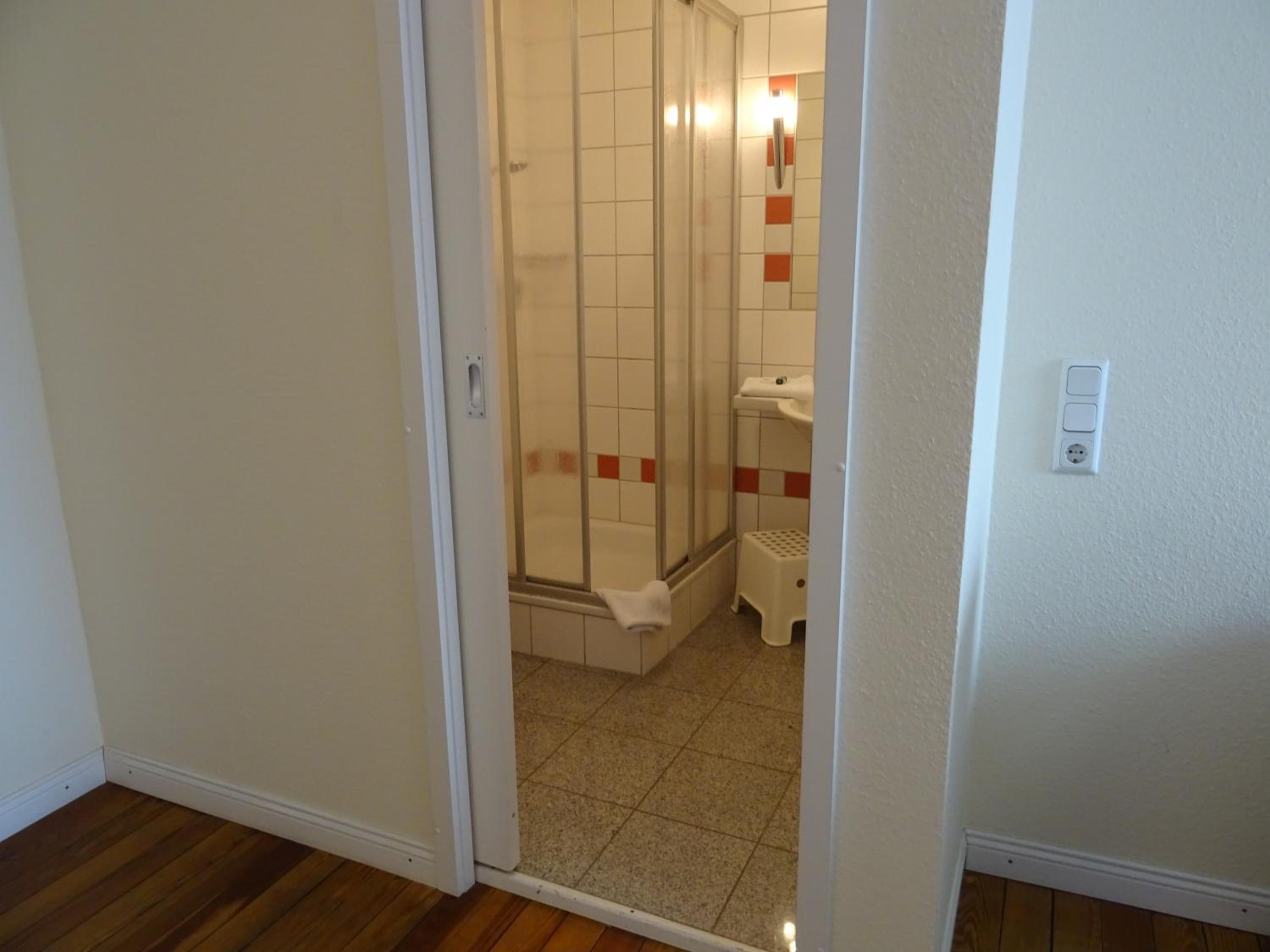 One-Bedroom Apartment photo 3