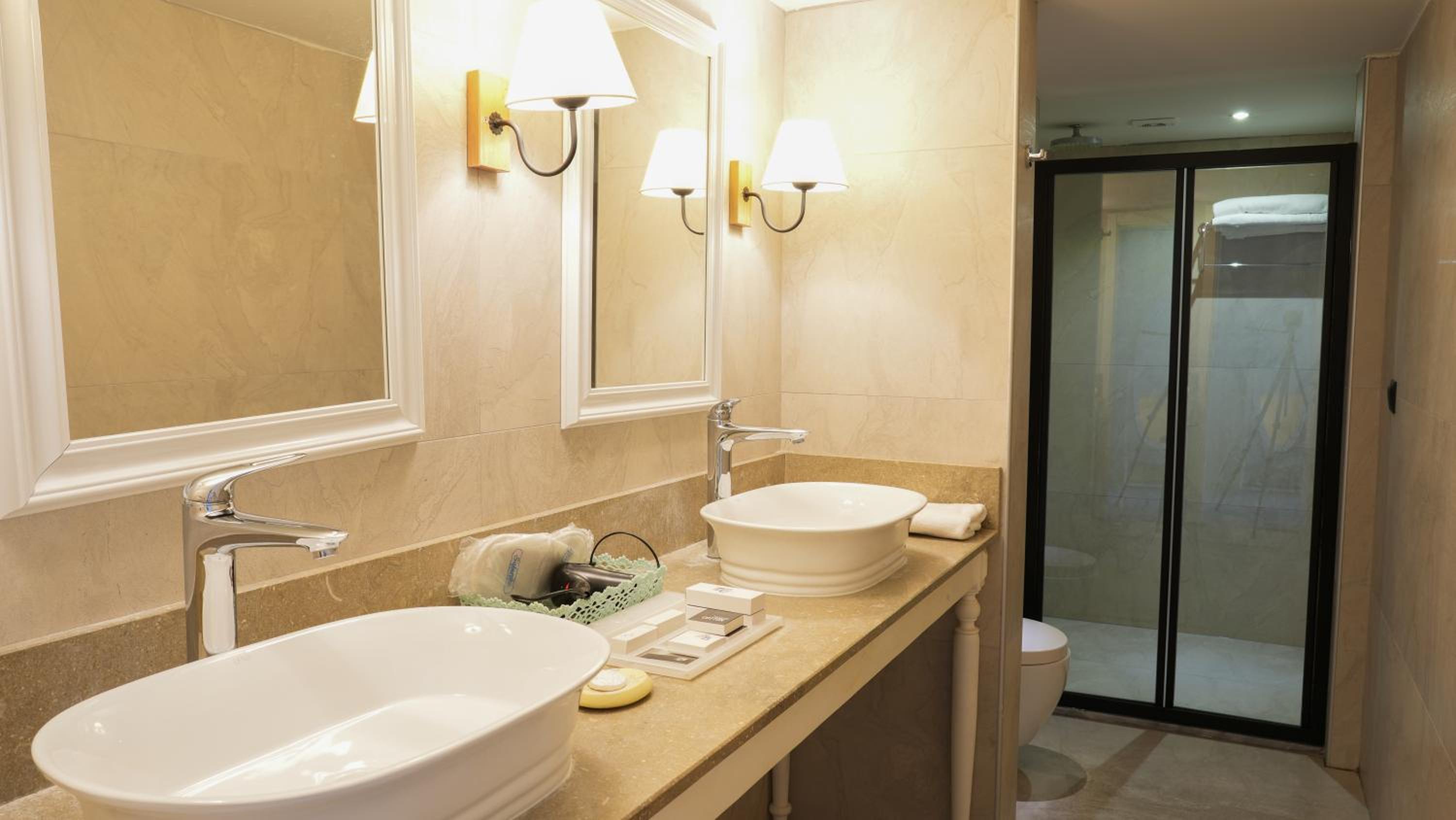 Family Suite photo 2