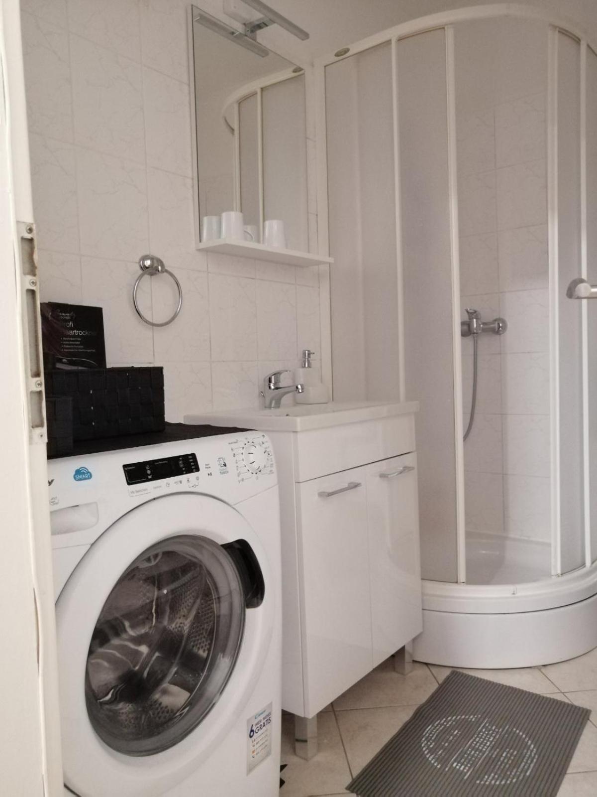 Apartment - Photo 15
