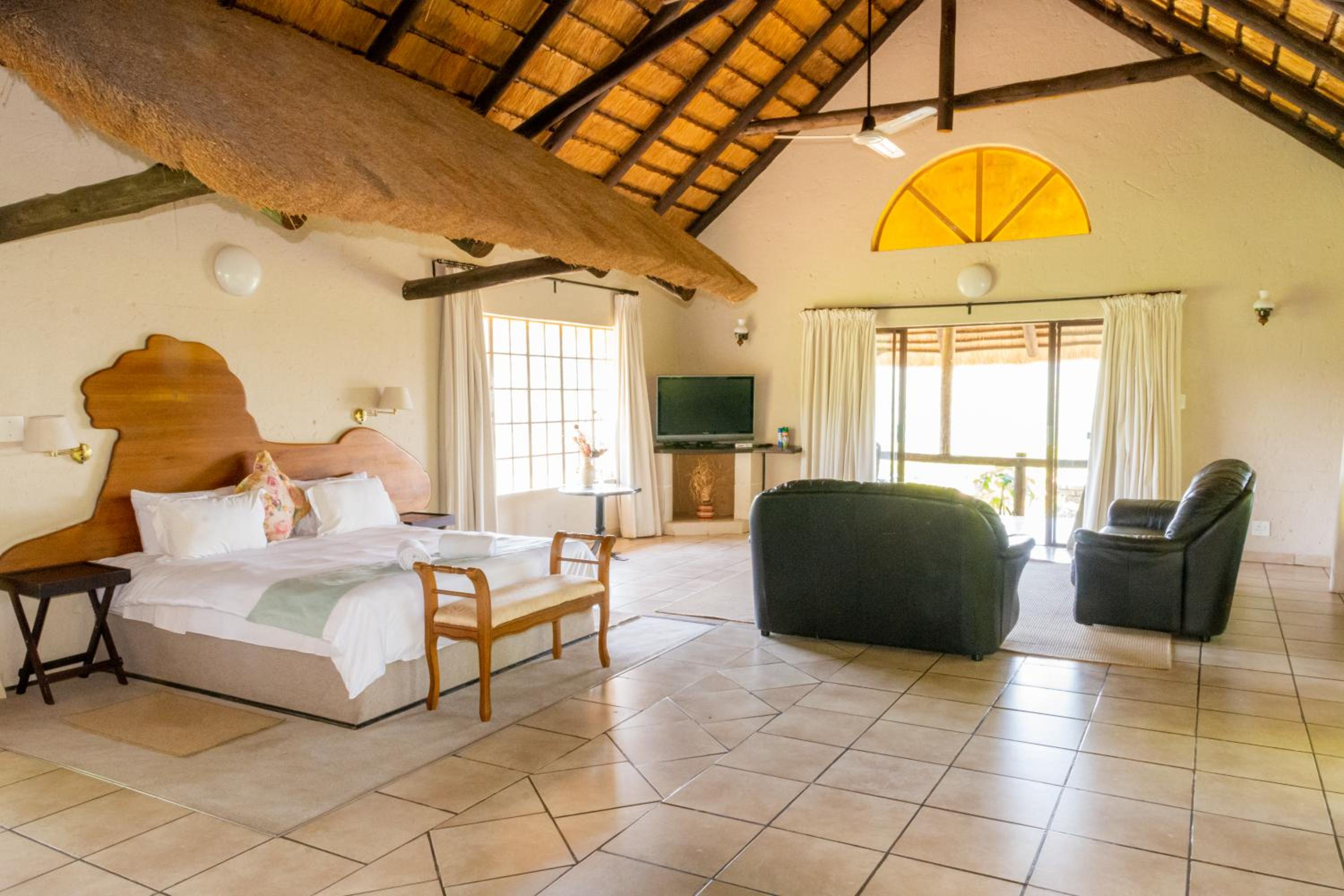 Deluxe Family Suite with Private Pool