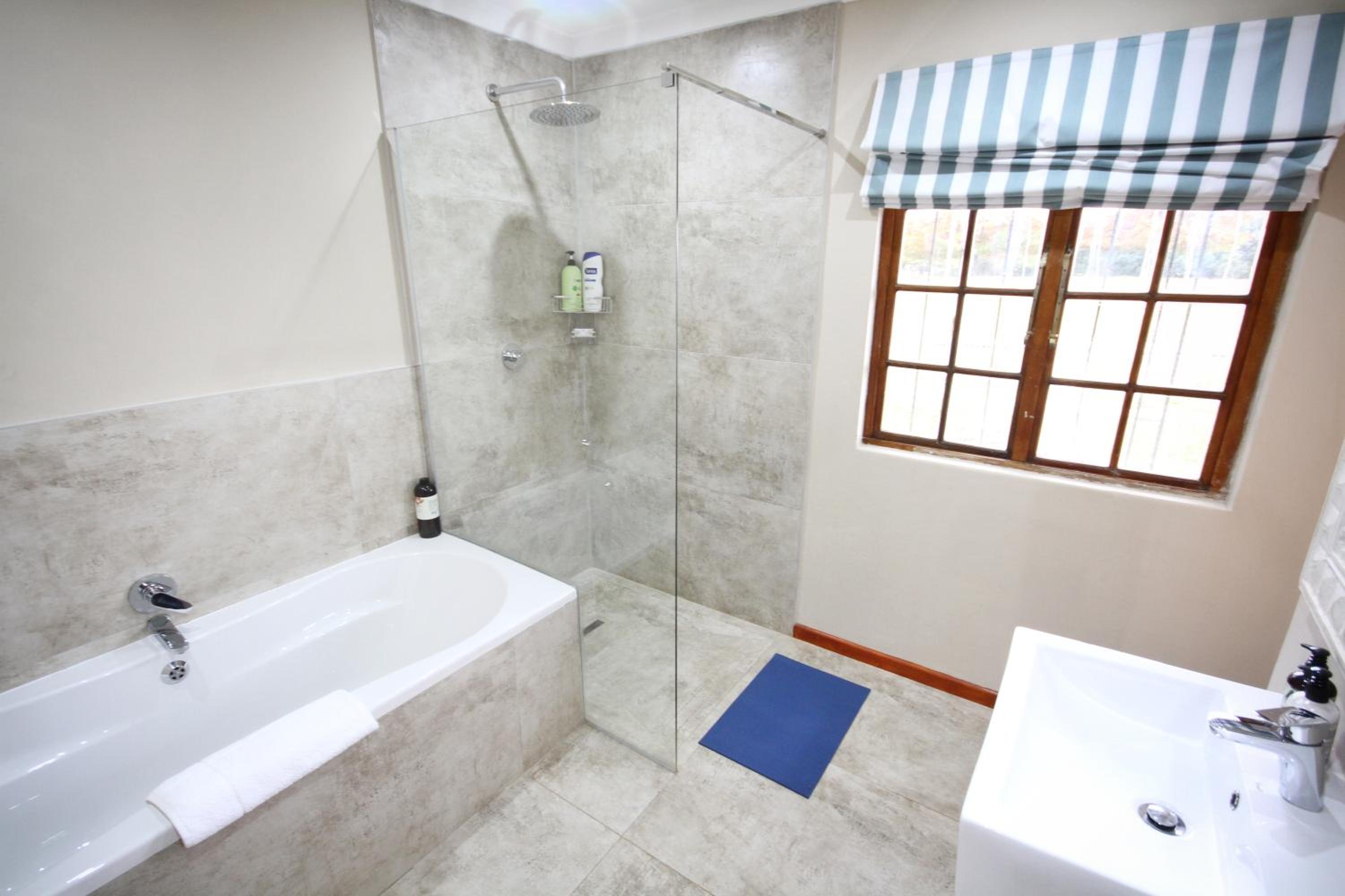 Standard Cottage - Photo 2