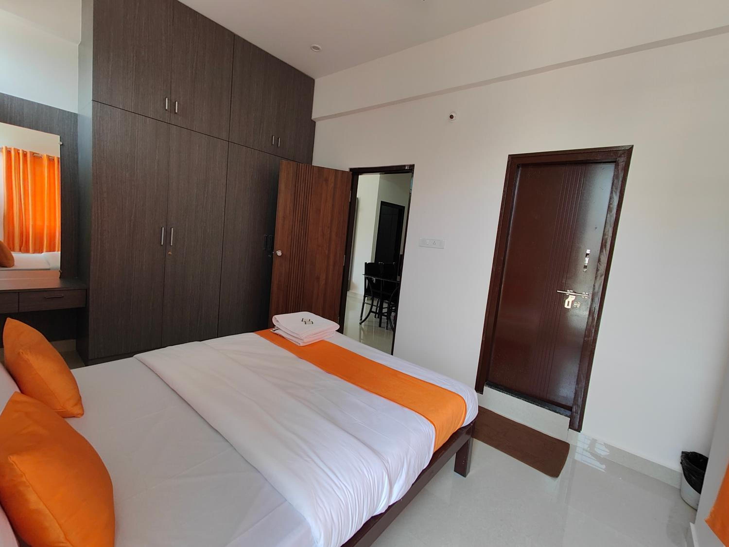 Two-Bedroom Apartment - Photo 7