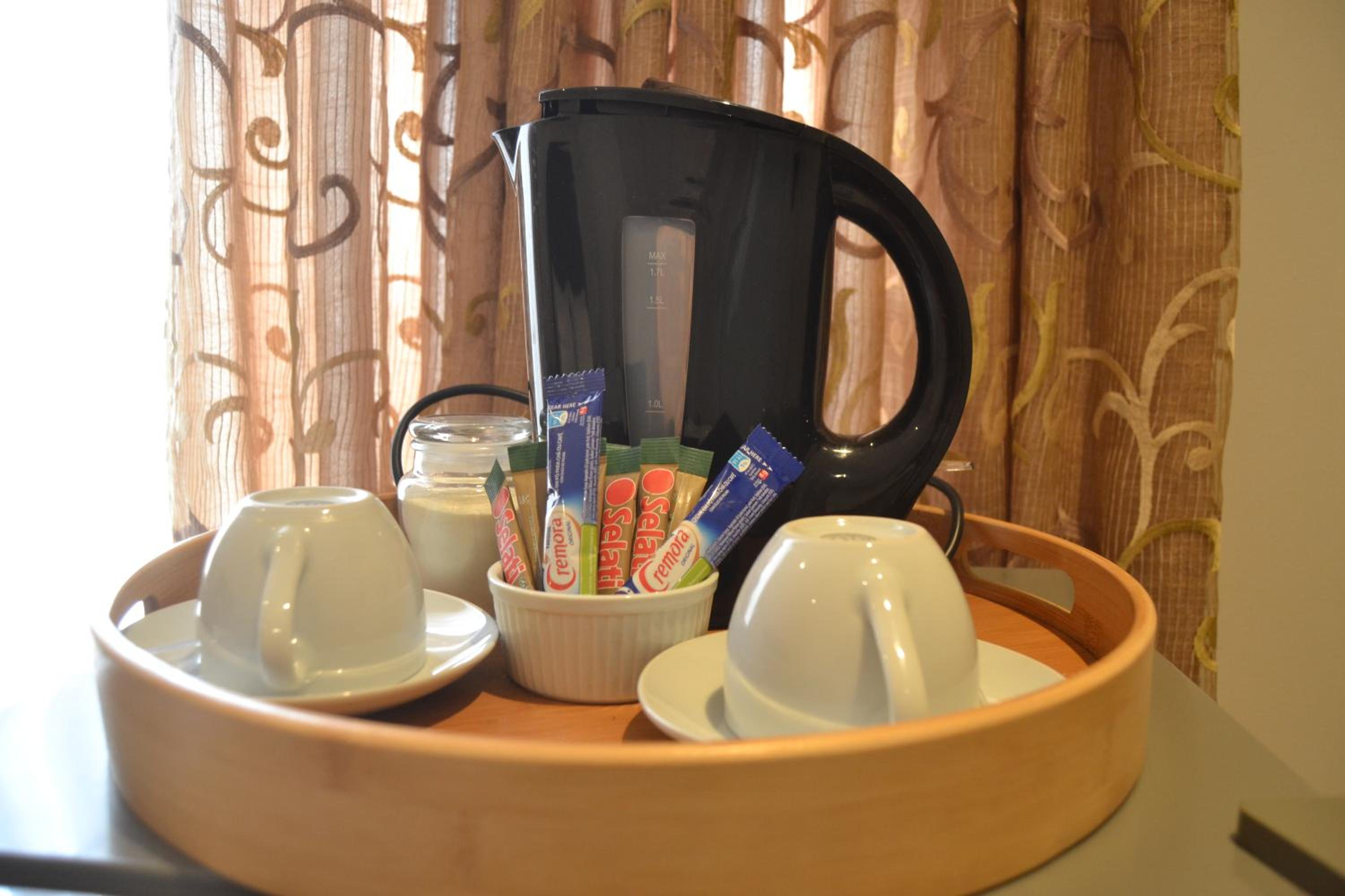 Business Queen Room - Photo 2