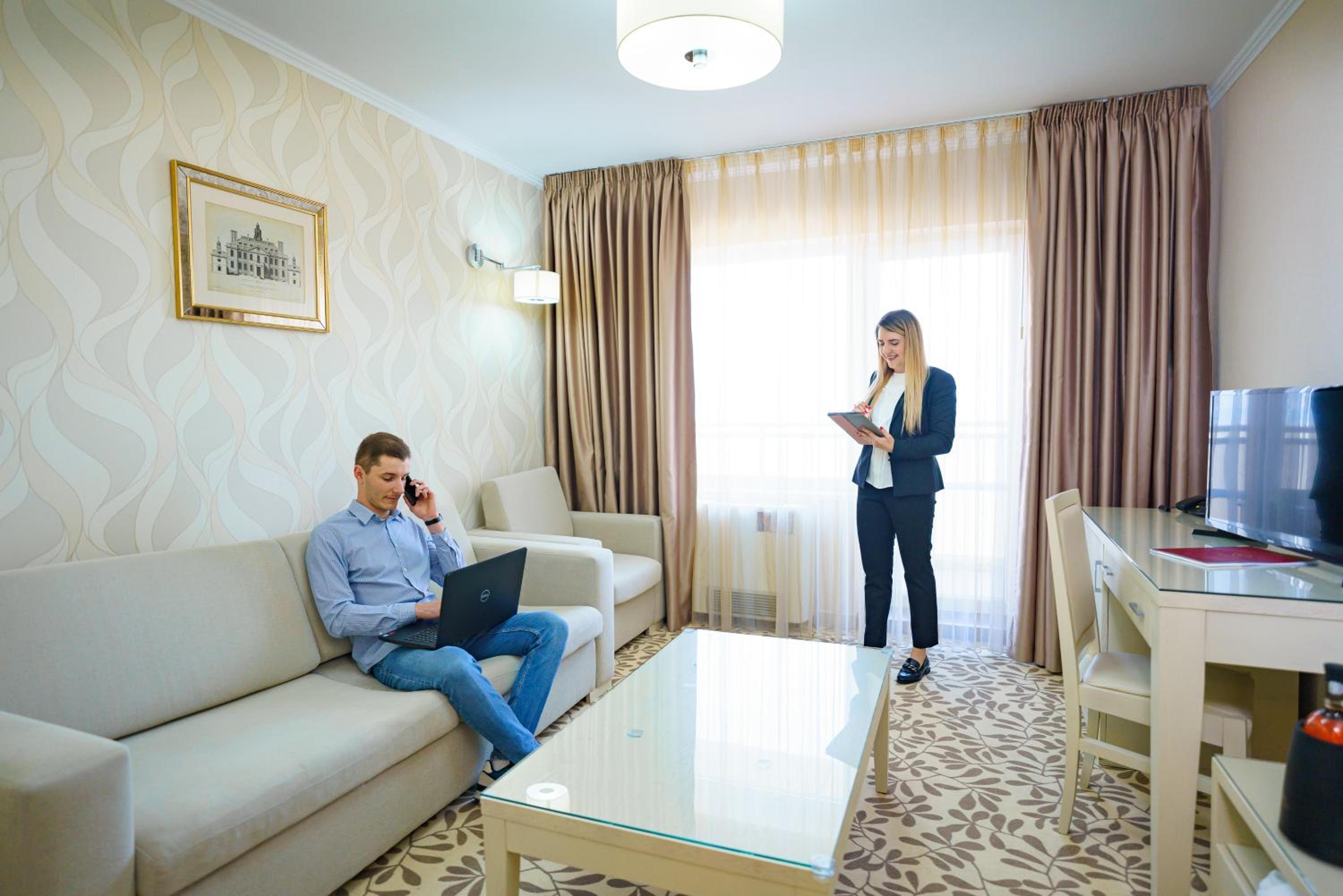 Suite with Balcony photo 3