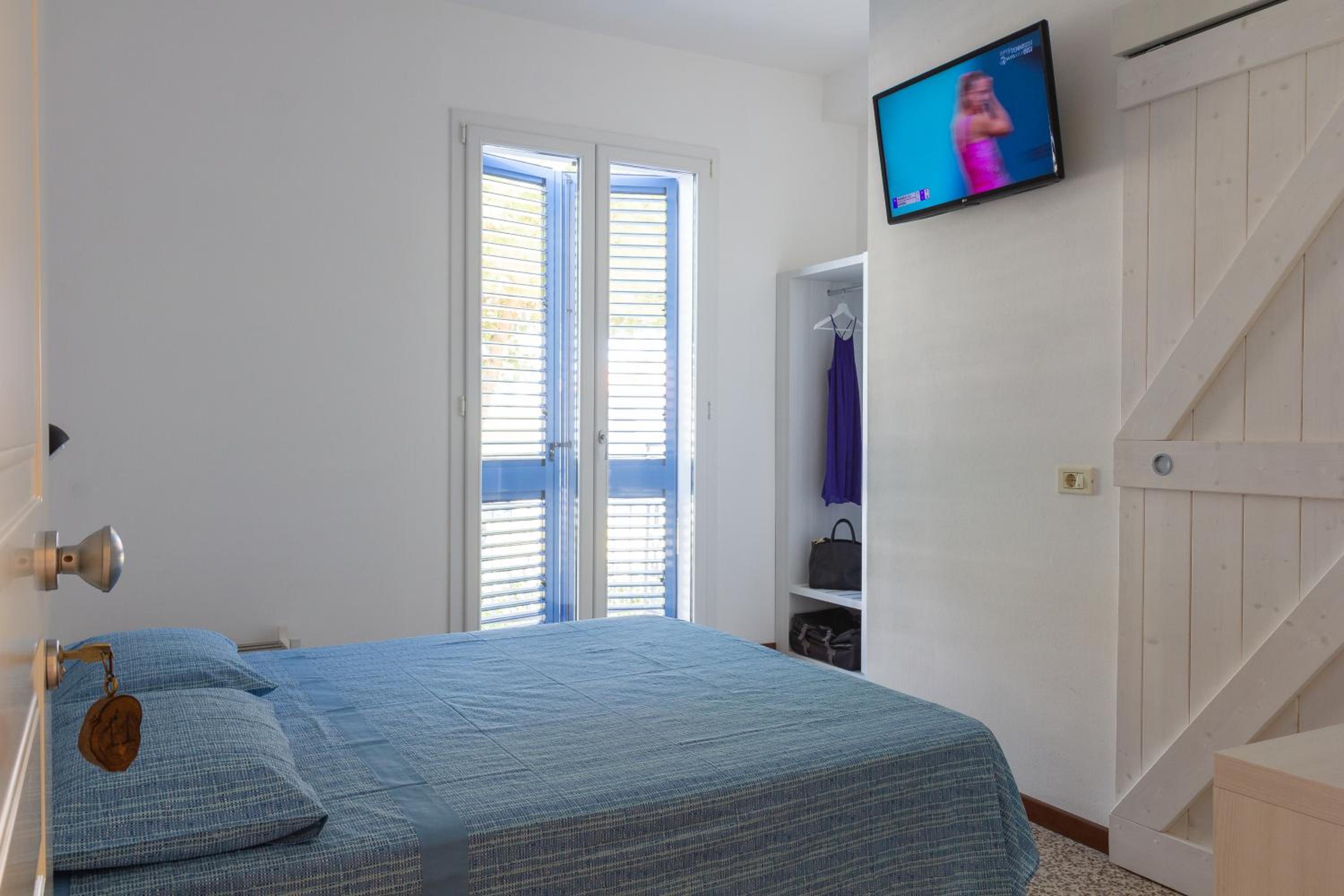Double or Twin Room photo 1