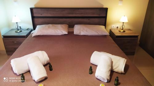 Two-Bedroom House - Photo 29